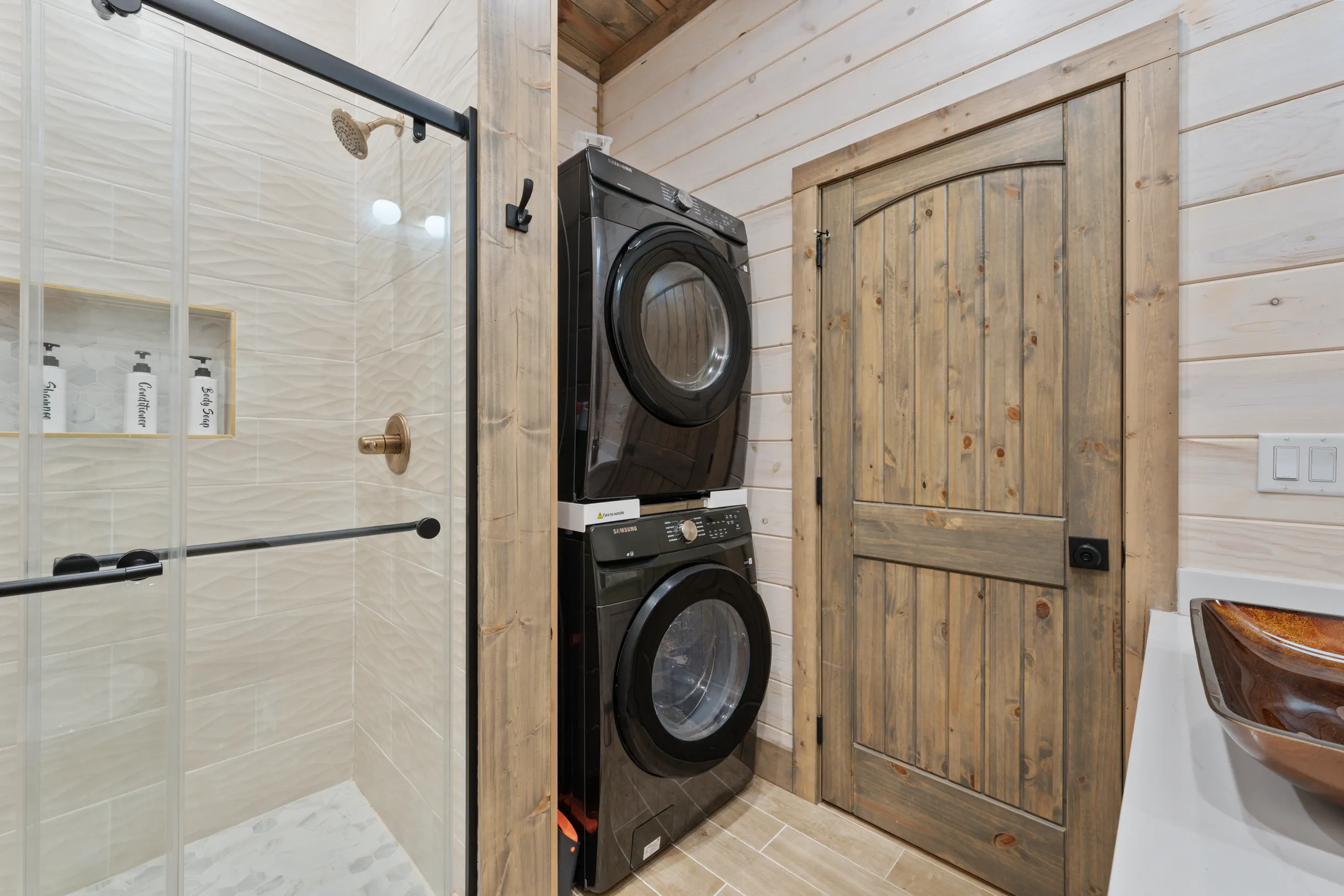 Wander Broken Bow Forest #16