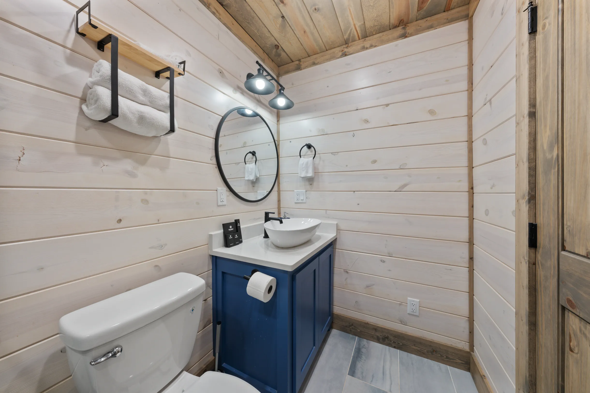 Wander Broken Bow Forest #53