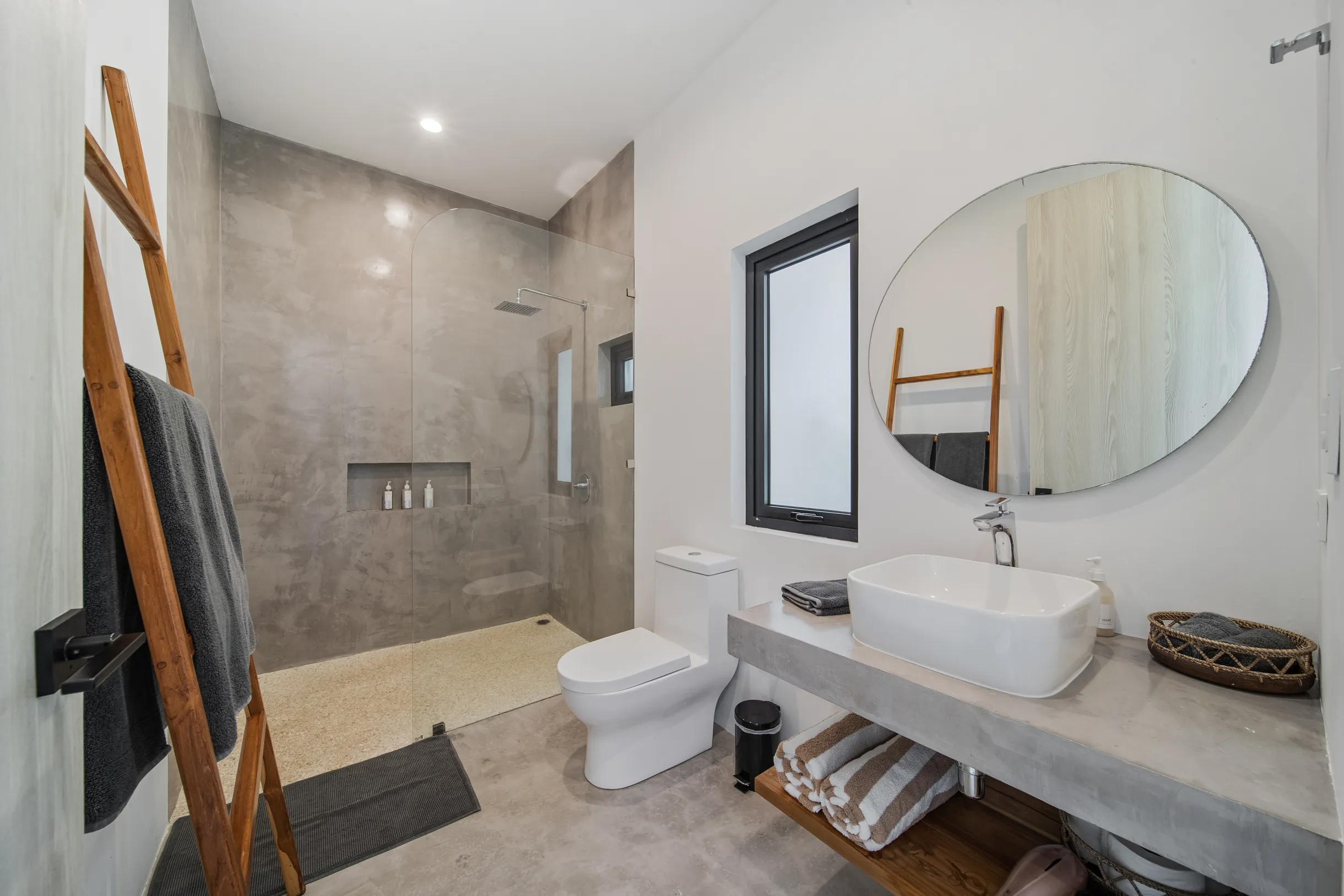 Wander Santa Teresa #11