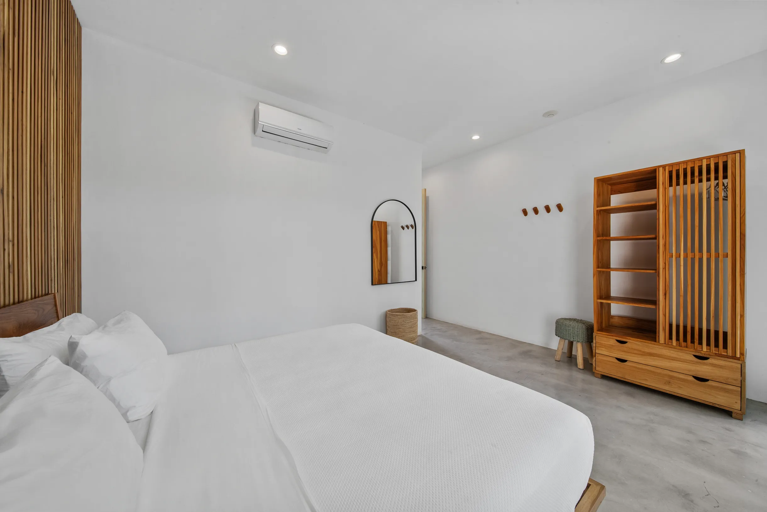 Wander Santa Teresa #128