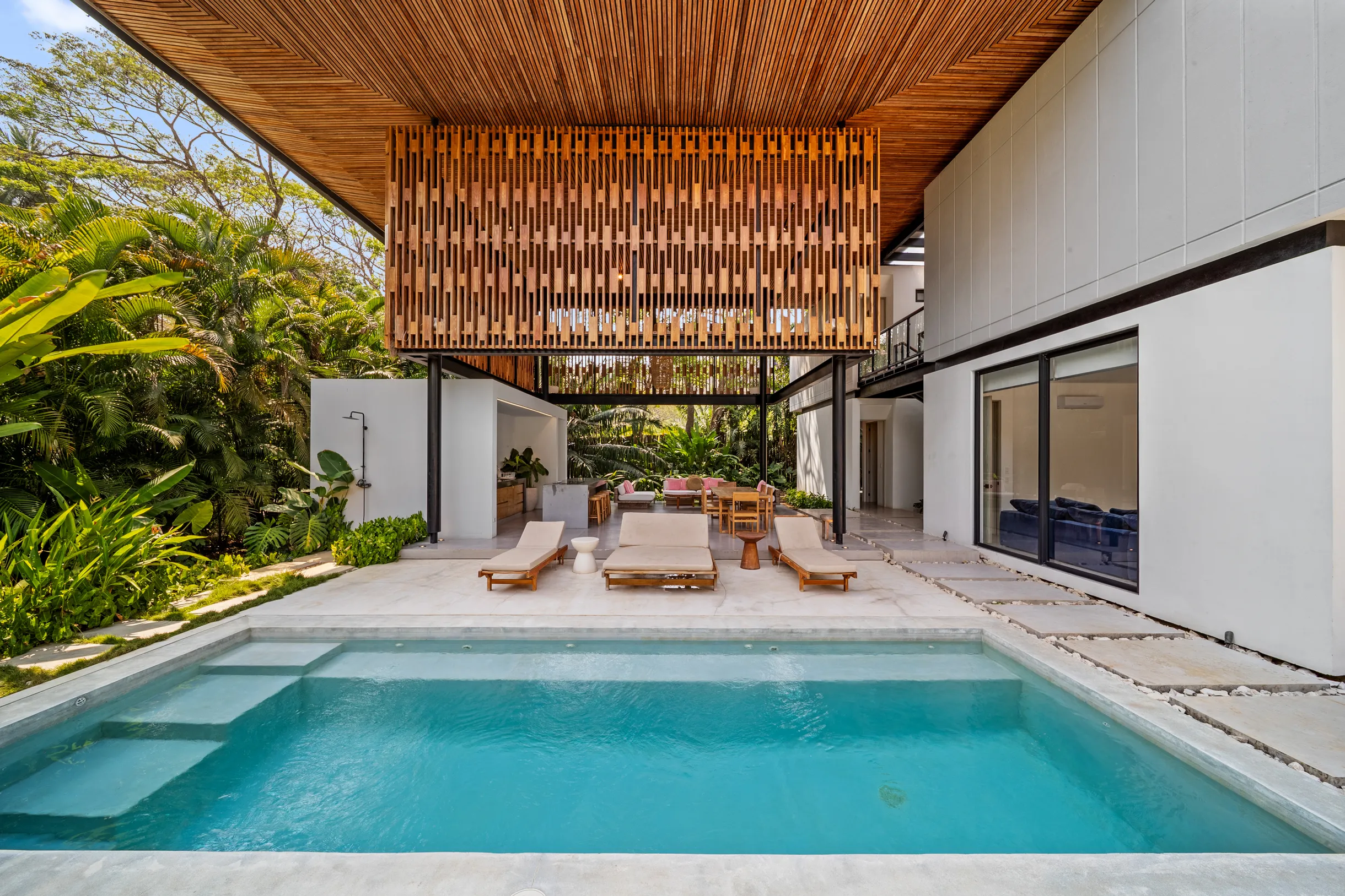 Wander Santa Teresa #168