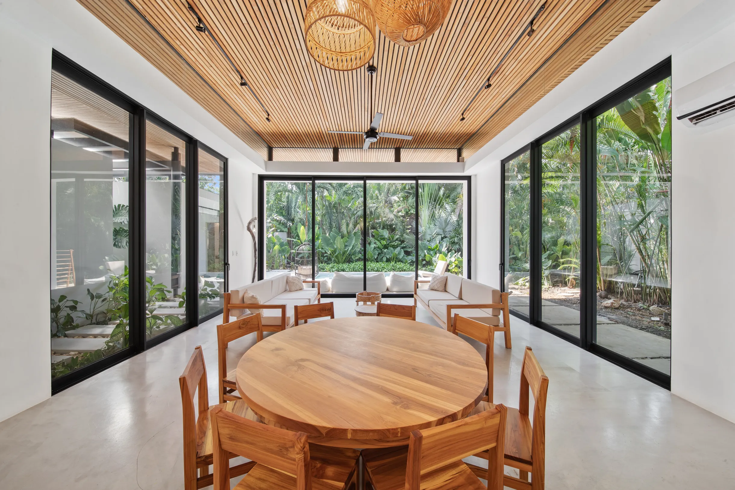 Wander Santa Teresa #48