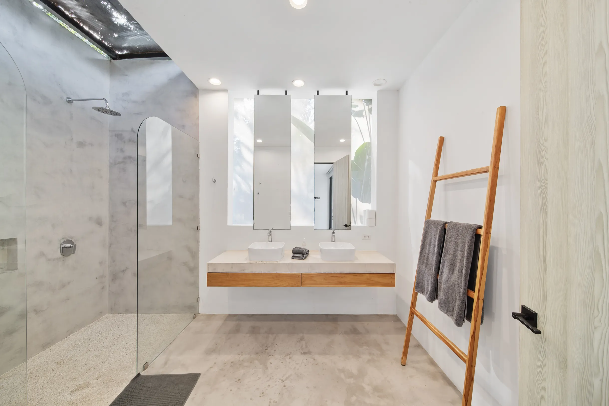 Wander Santa Teresa #76