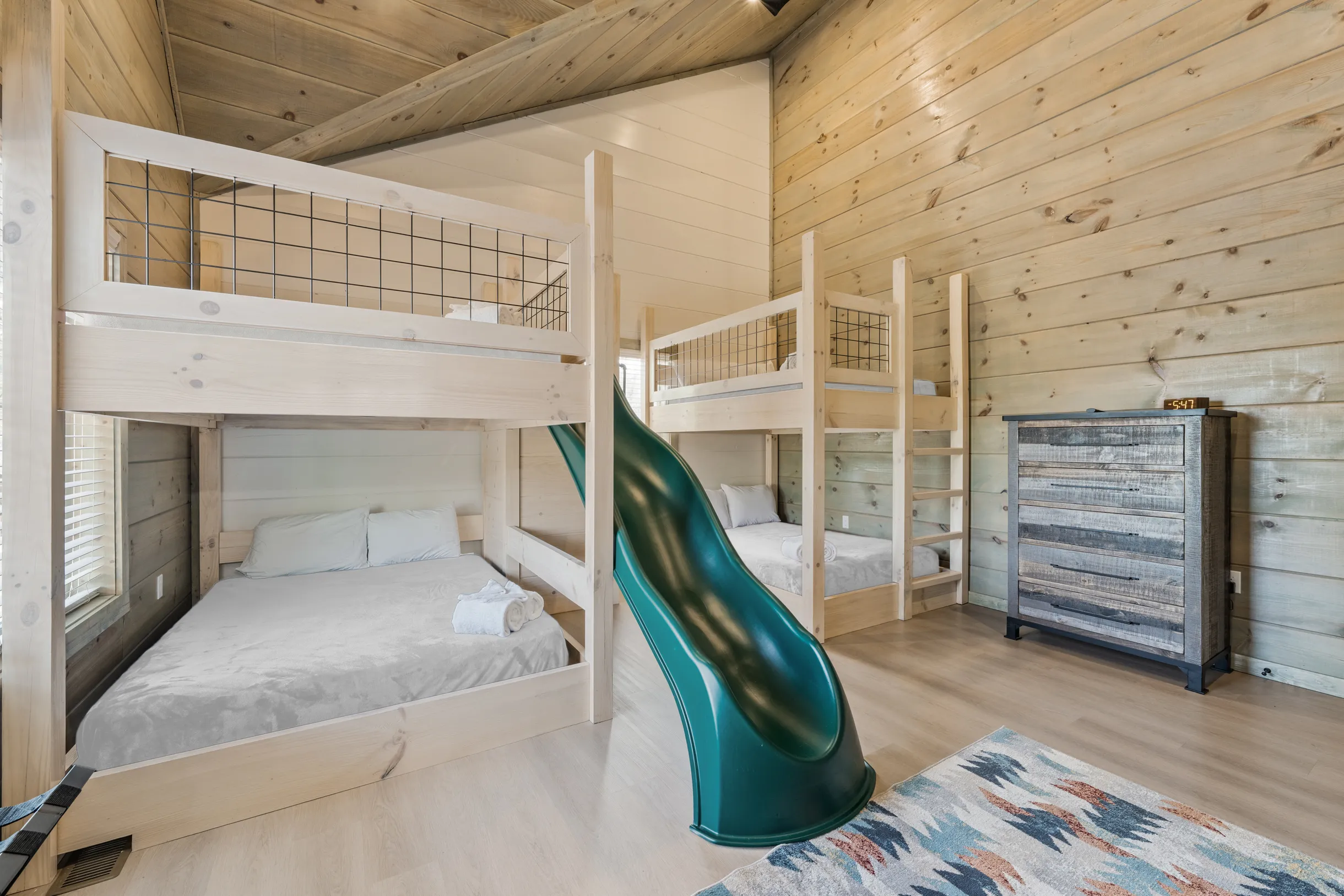 Wander Sevierville Haven #72