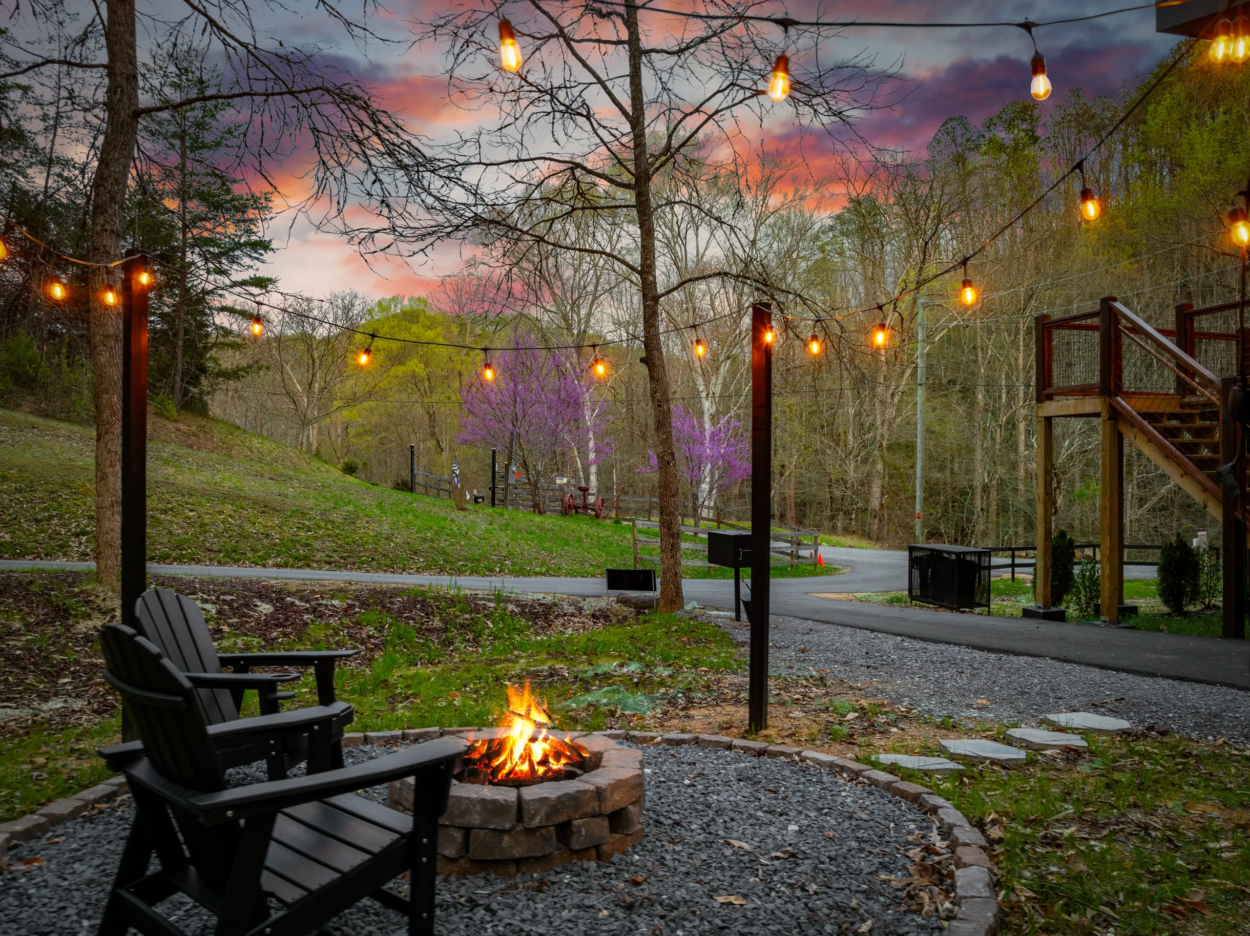 Wander Sevierville Hollow #13