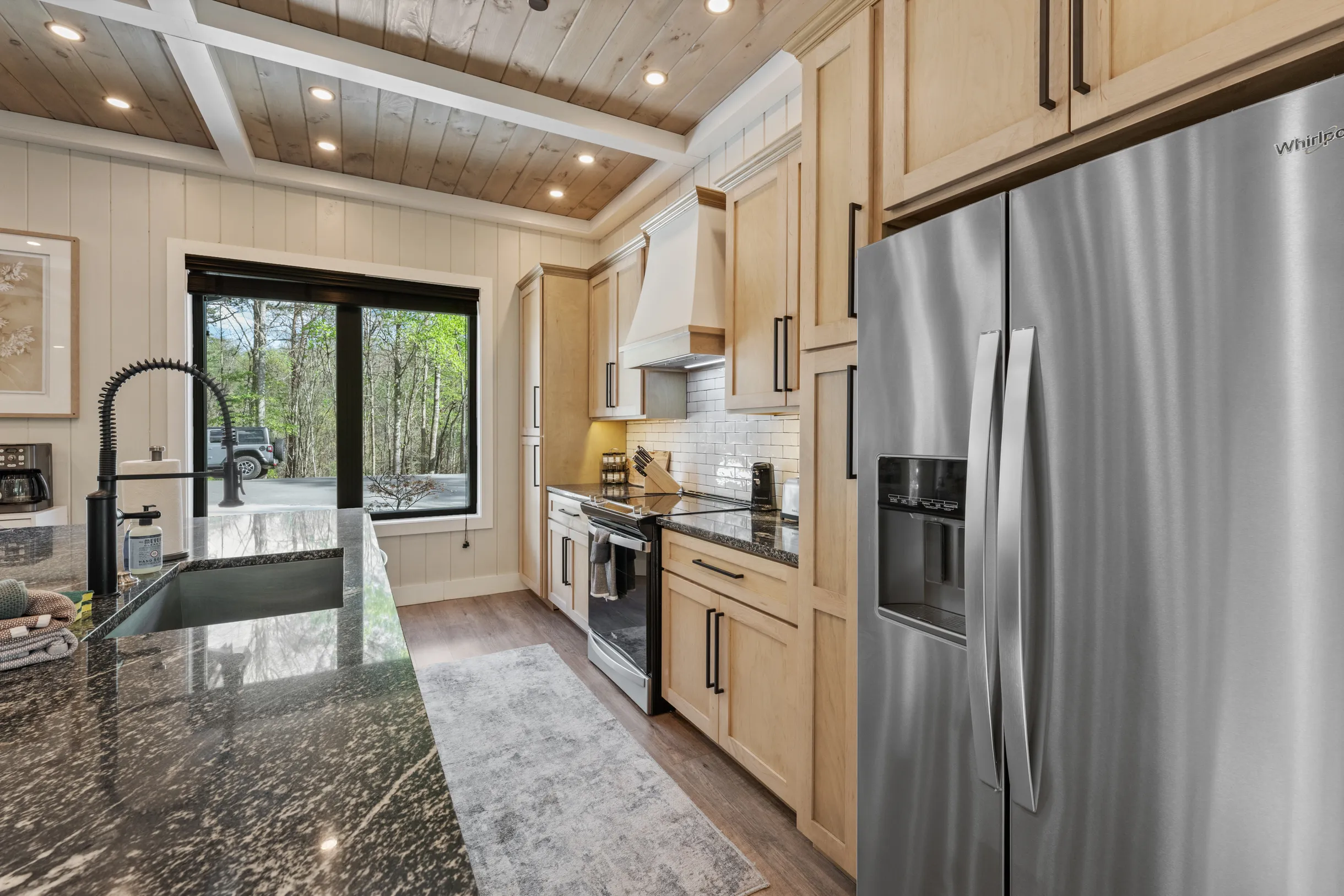 Wander Pigeon Stone #216