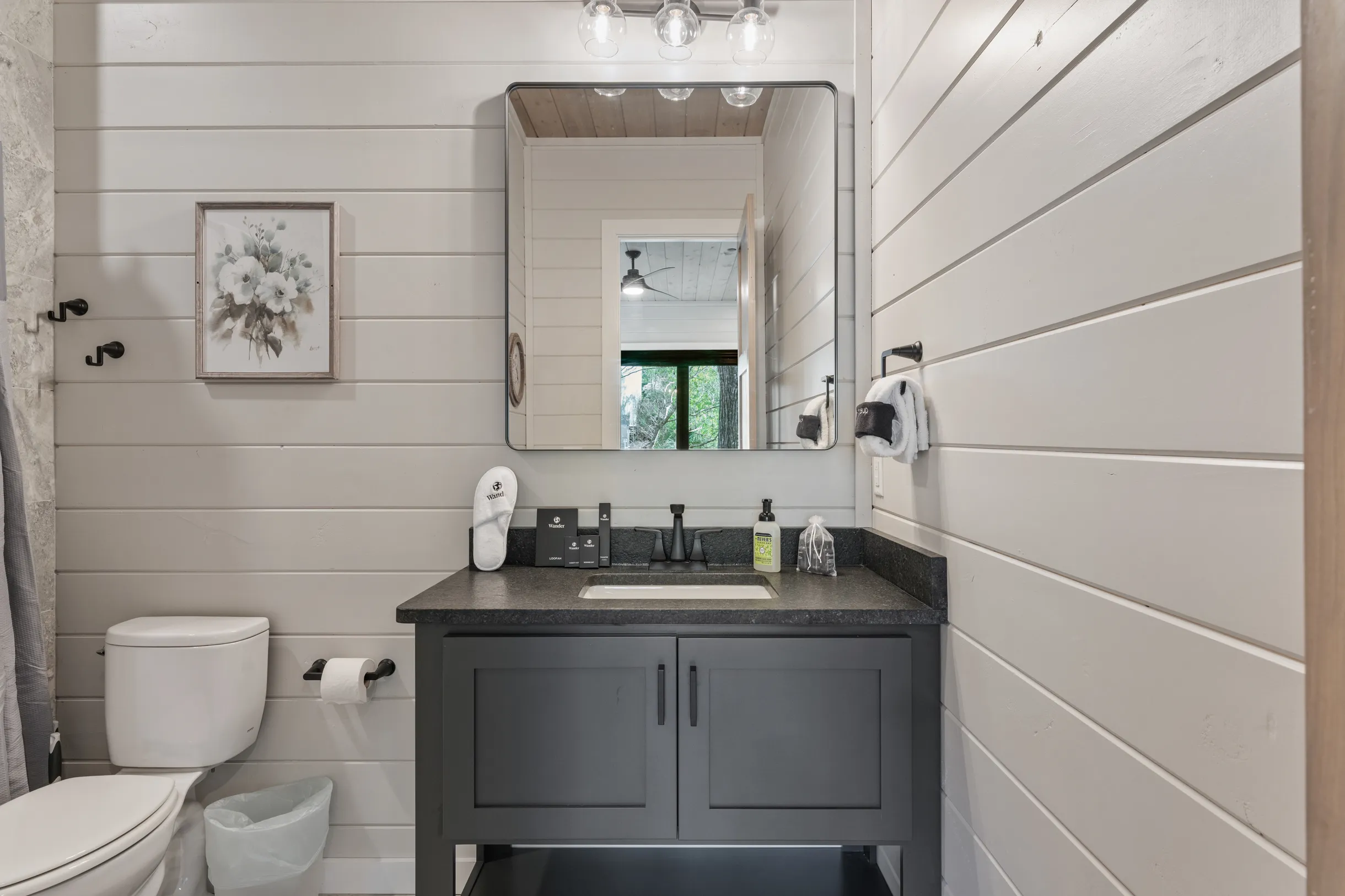 Wander Pigeon Stone #141