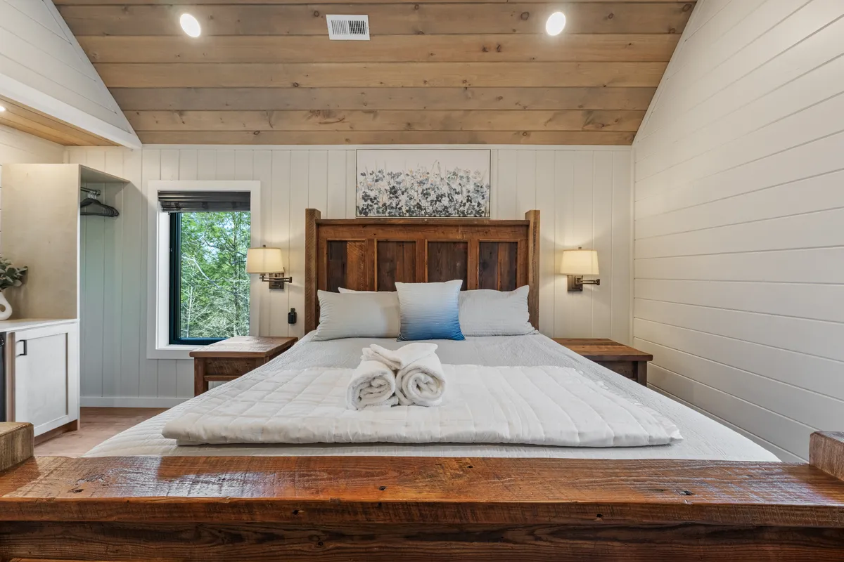 Bedroom 3 image