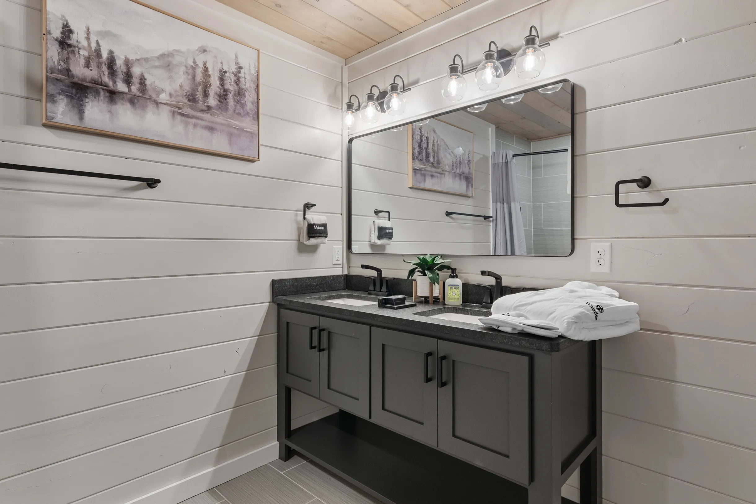 Wander Pigeon Stone #22