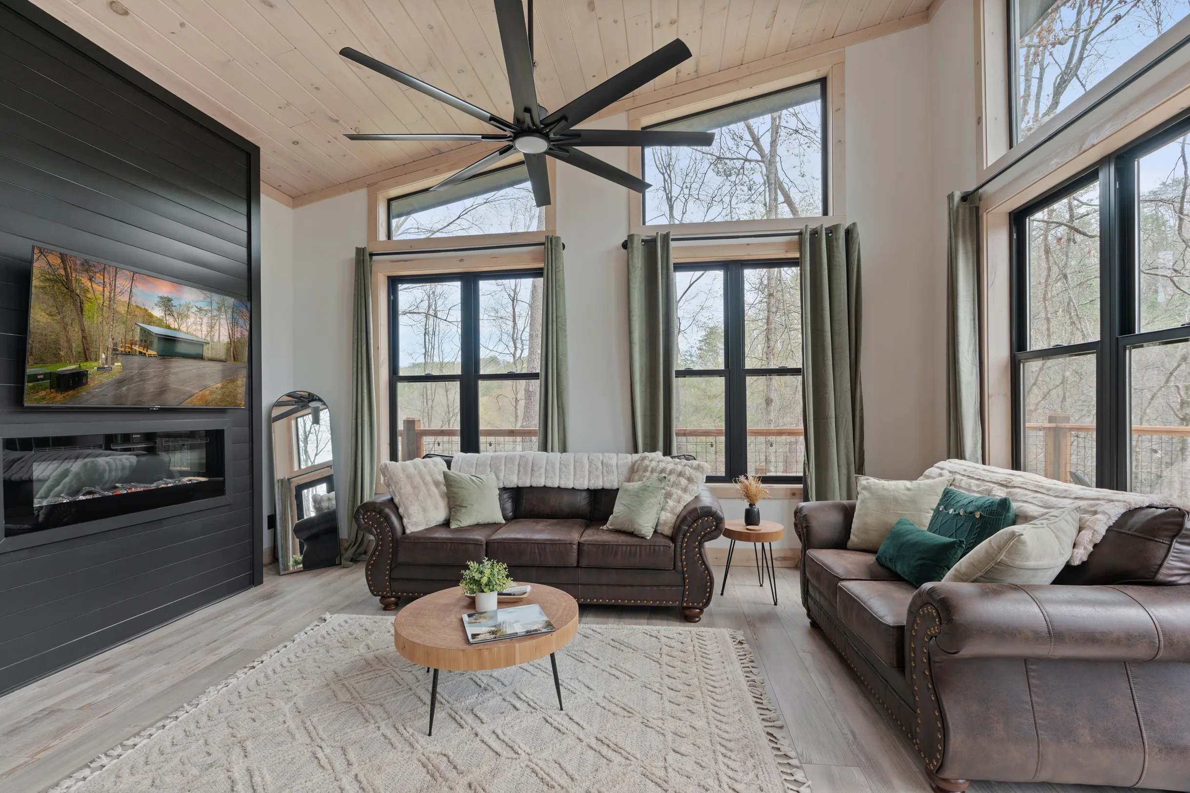 Wander Sevierville Creek #15