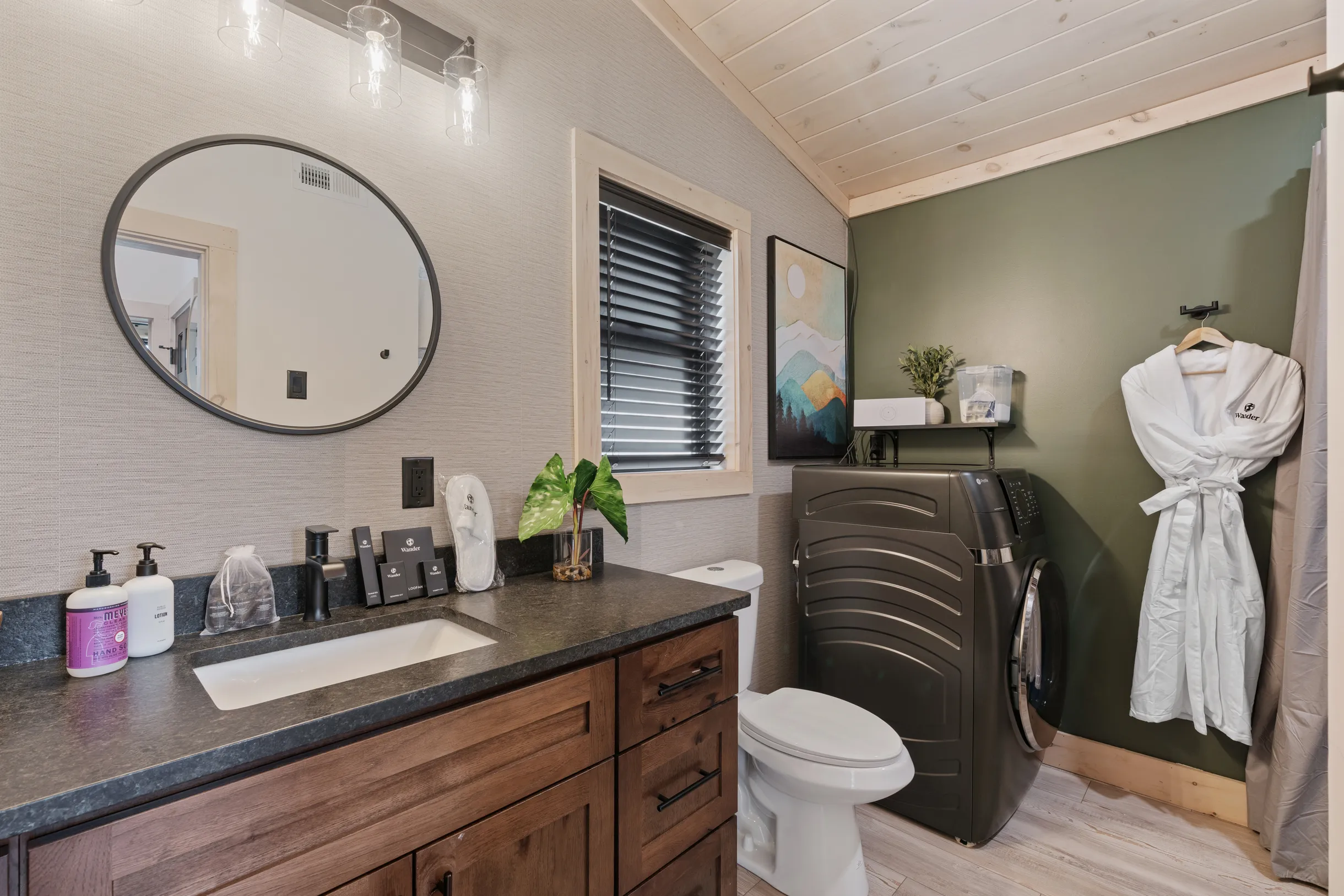 Wander Sevierville Creek #37