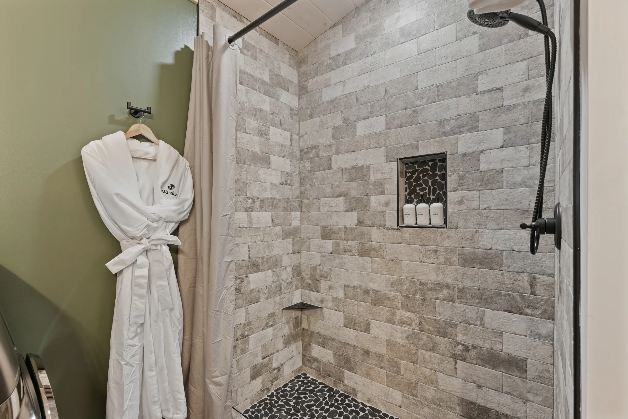 Wander Sevierville Creek #18