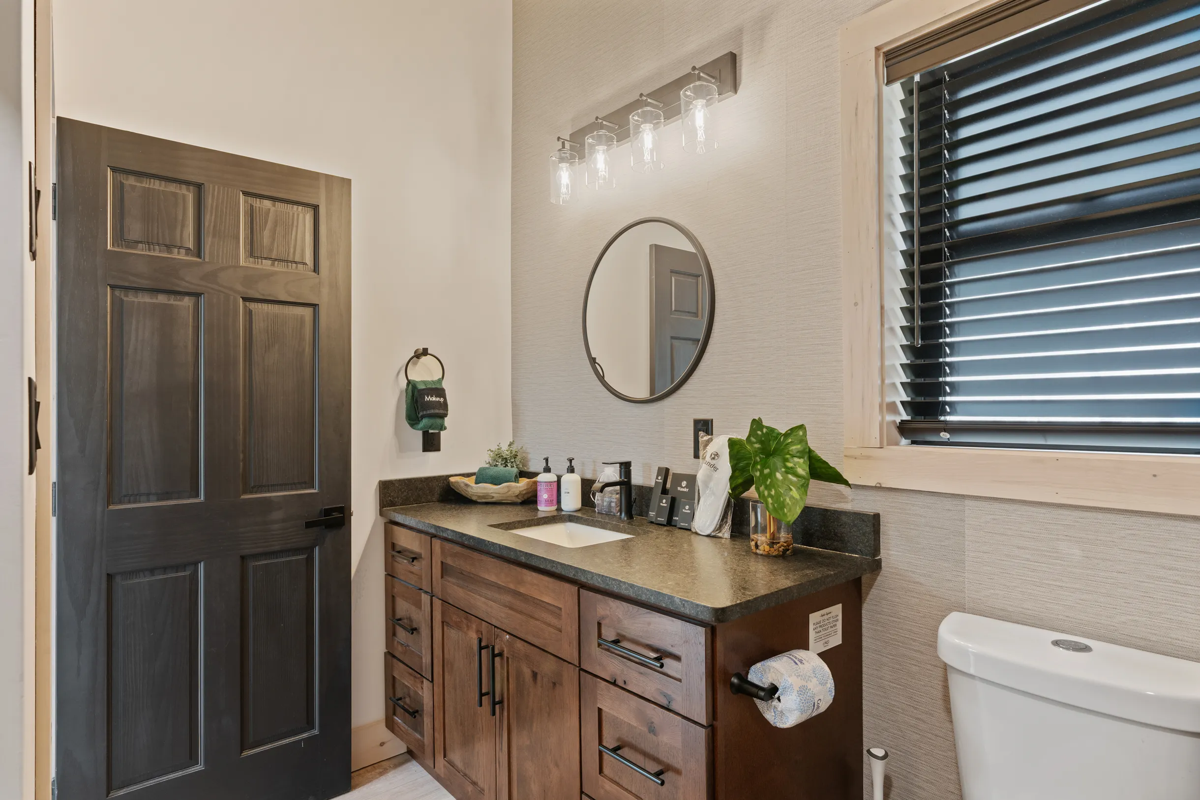 Wander Sevierville Creek #32