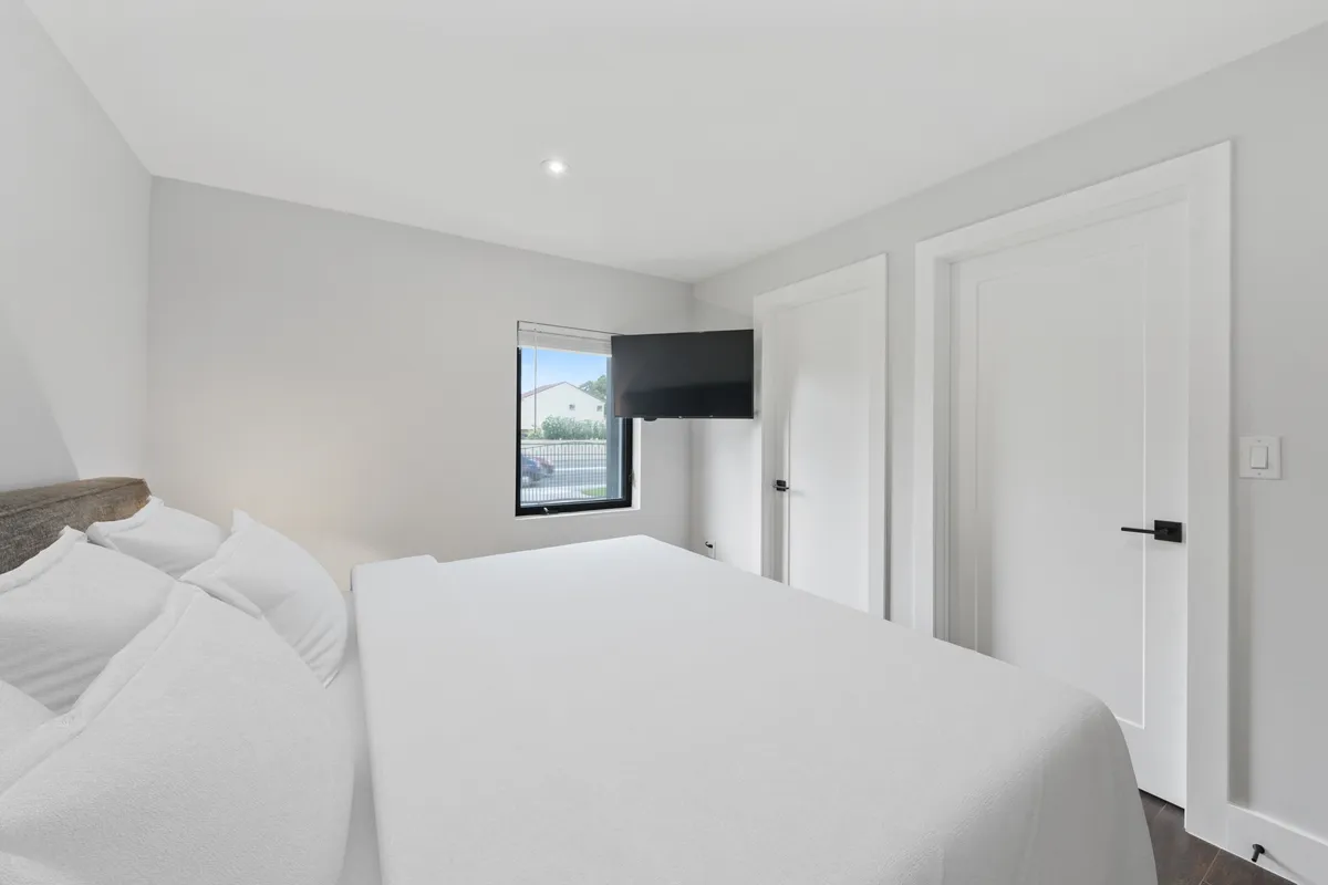Bedroom 3 image