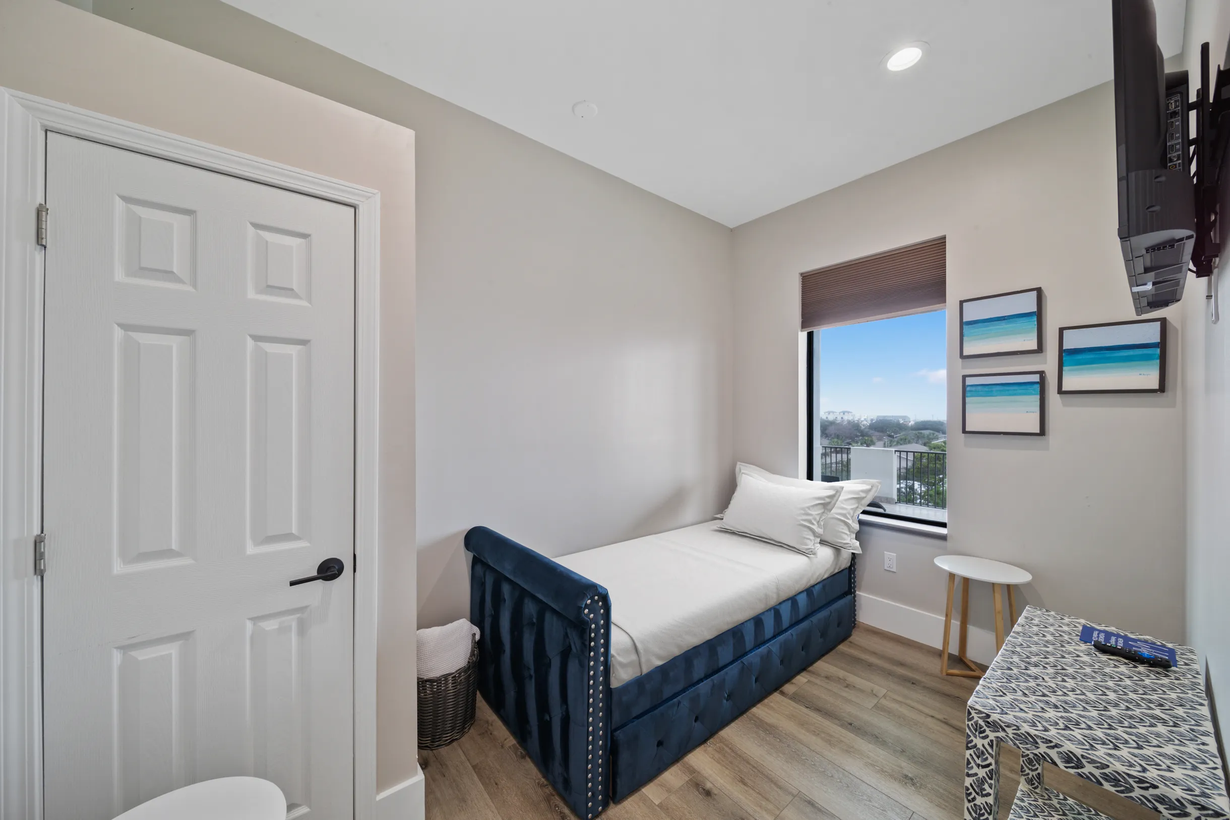 Wander Miramar Heights #70
