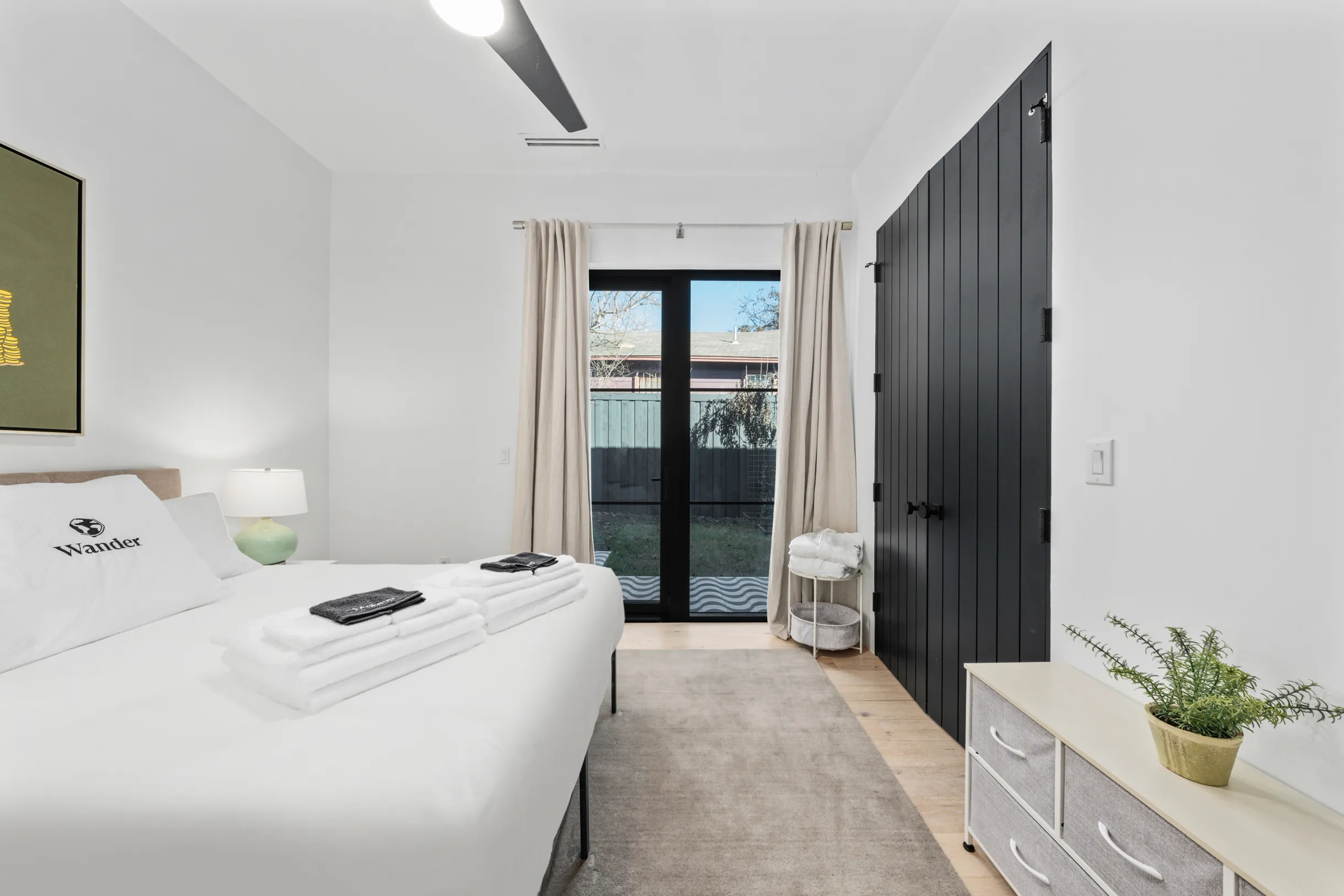 Wander Austin Oasis #33