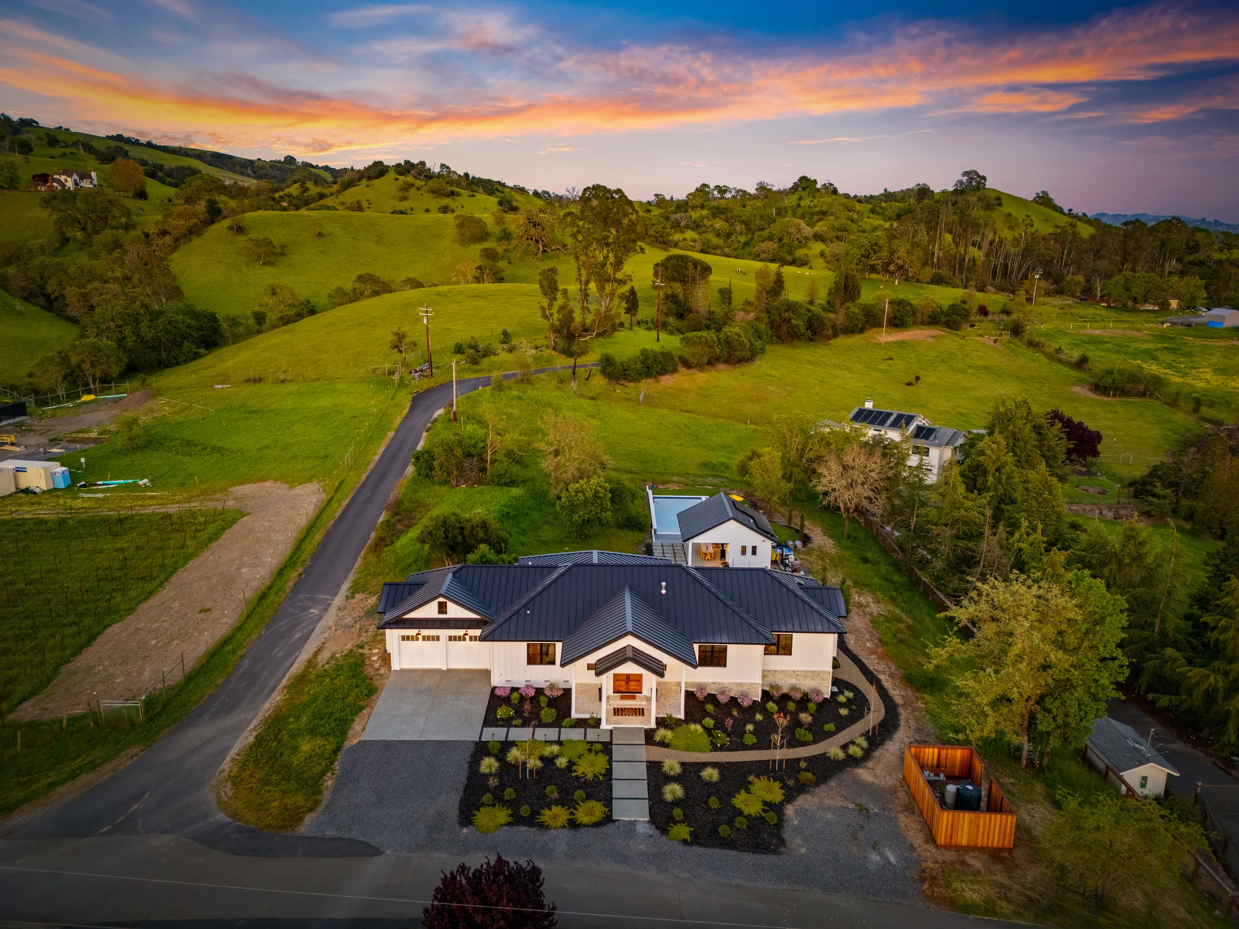 Wander Healdsburg Oasis #101