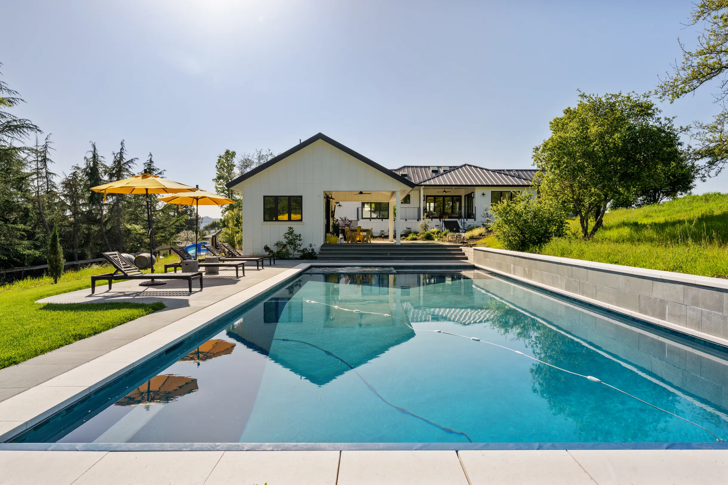 Wander Healdsburg Oasis #107