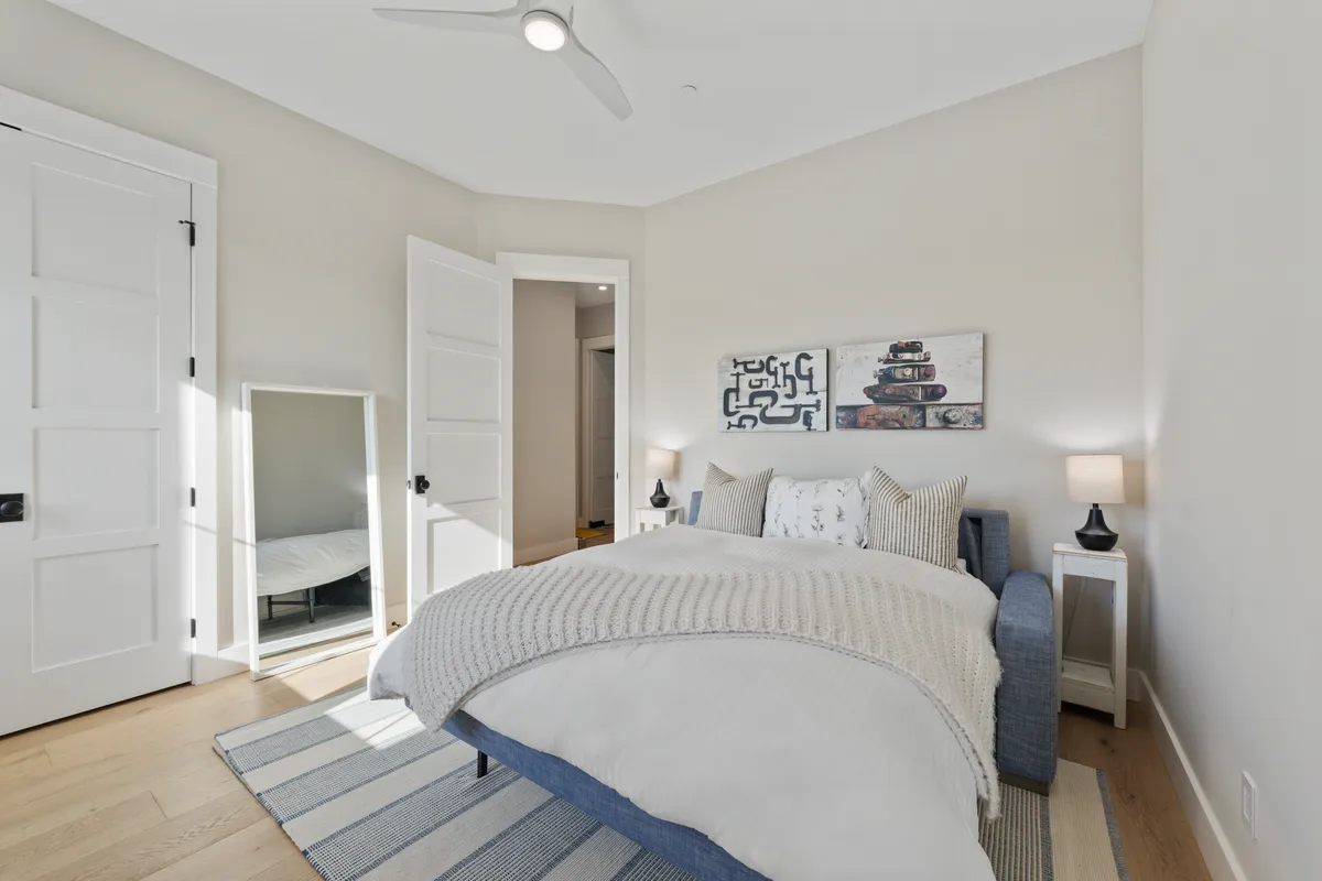 Bedroom 3 image