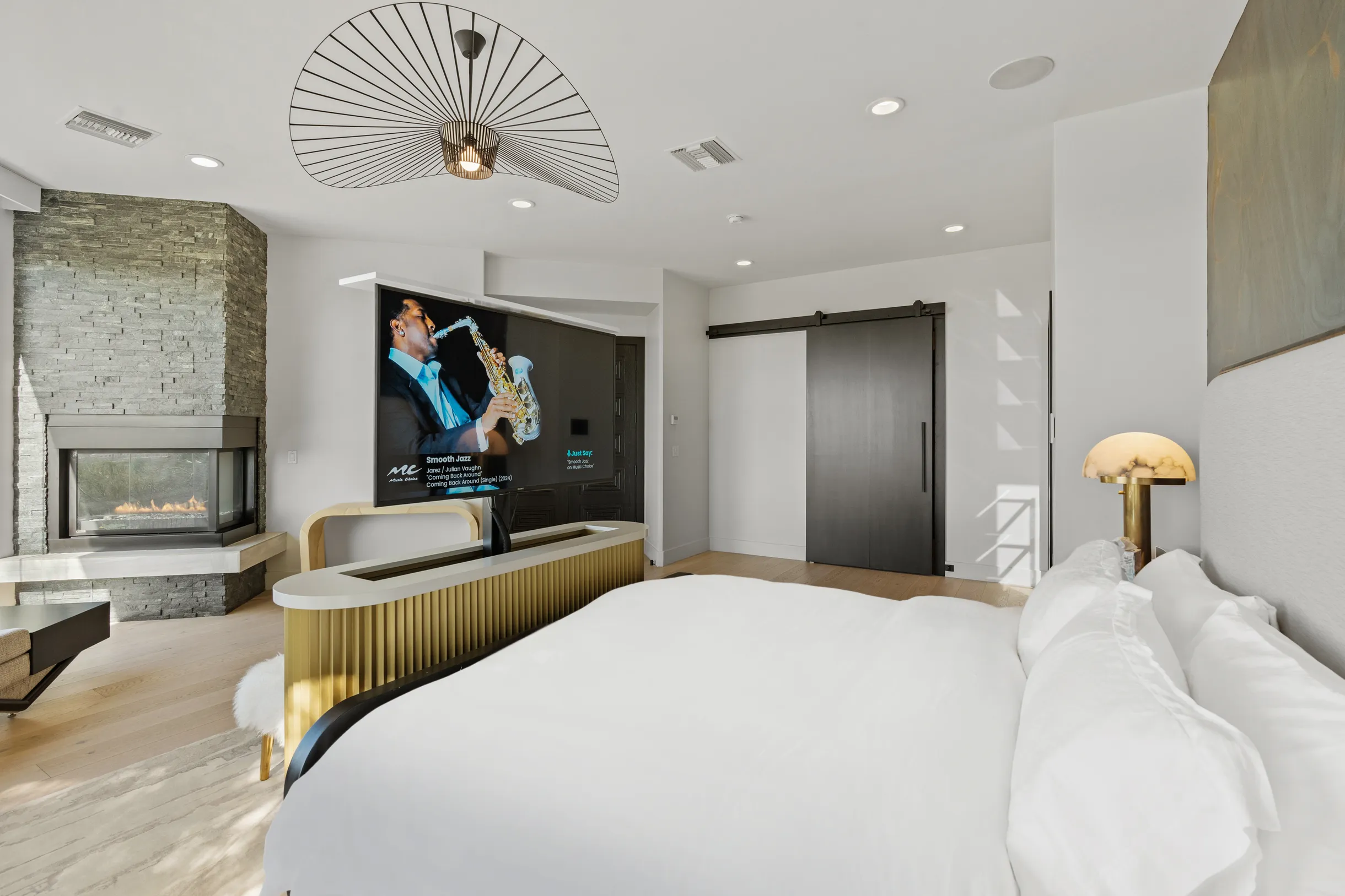 Wander Camelback Canyon #102