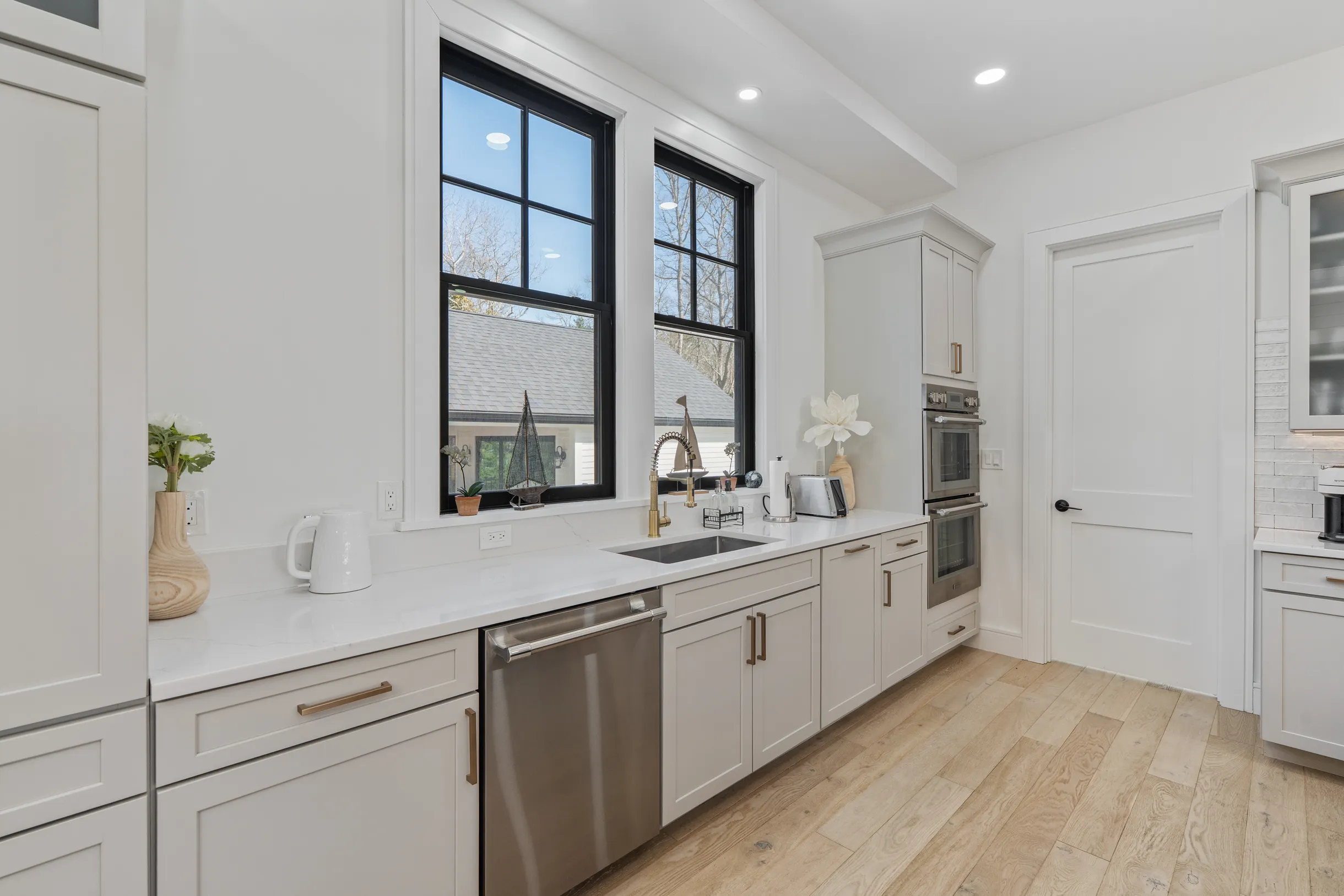 Wander Cape Cod Village #106