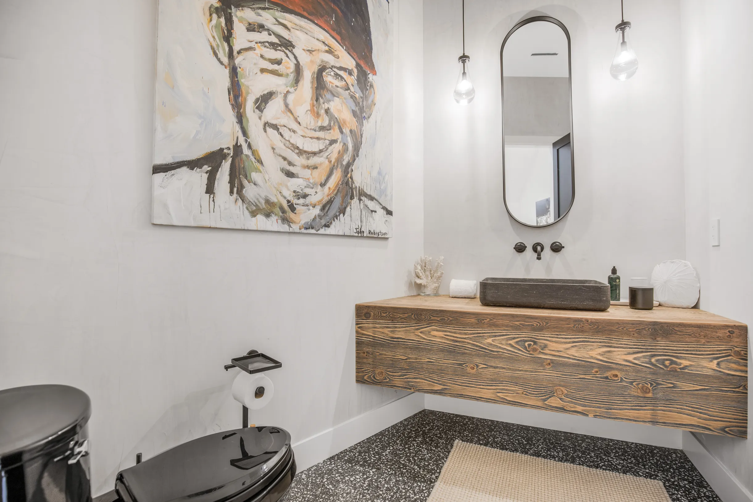 Wander Los Angeles Vista #5