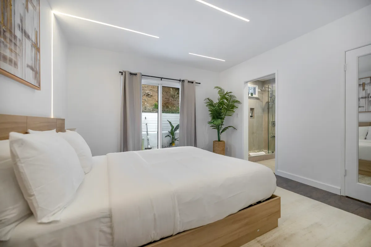 Bedroom 3 image