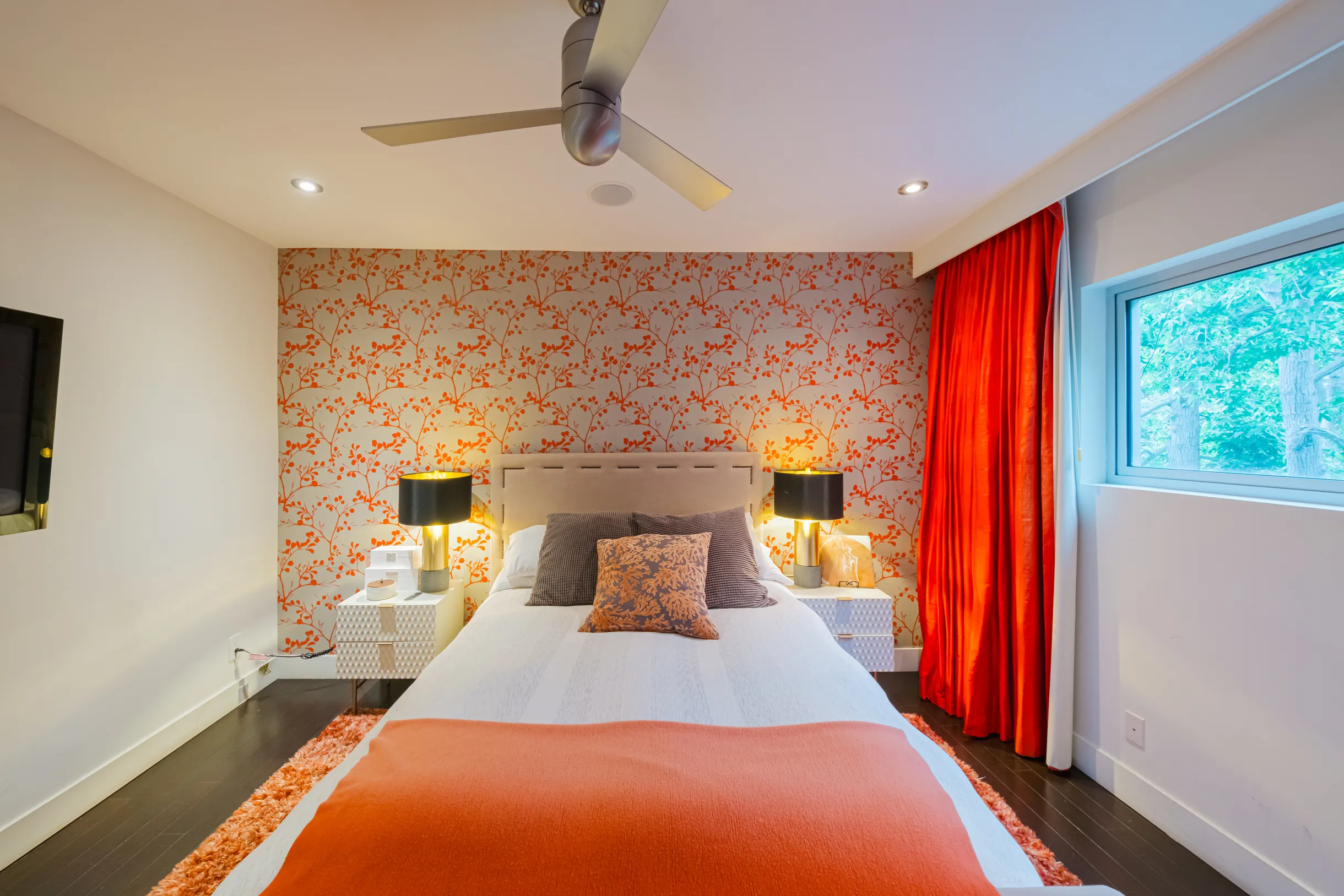 Wander Hollywood Vista #4