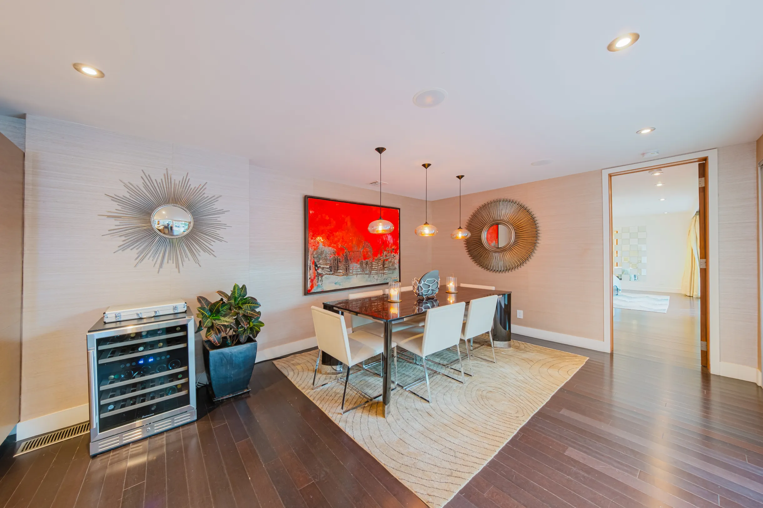 Wander Hollywood Vista #40