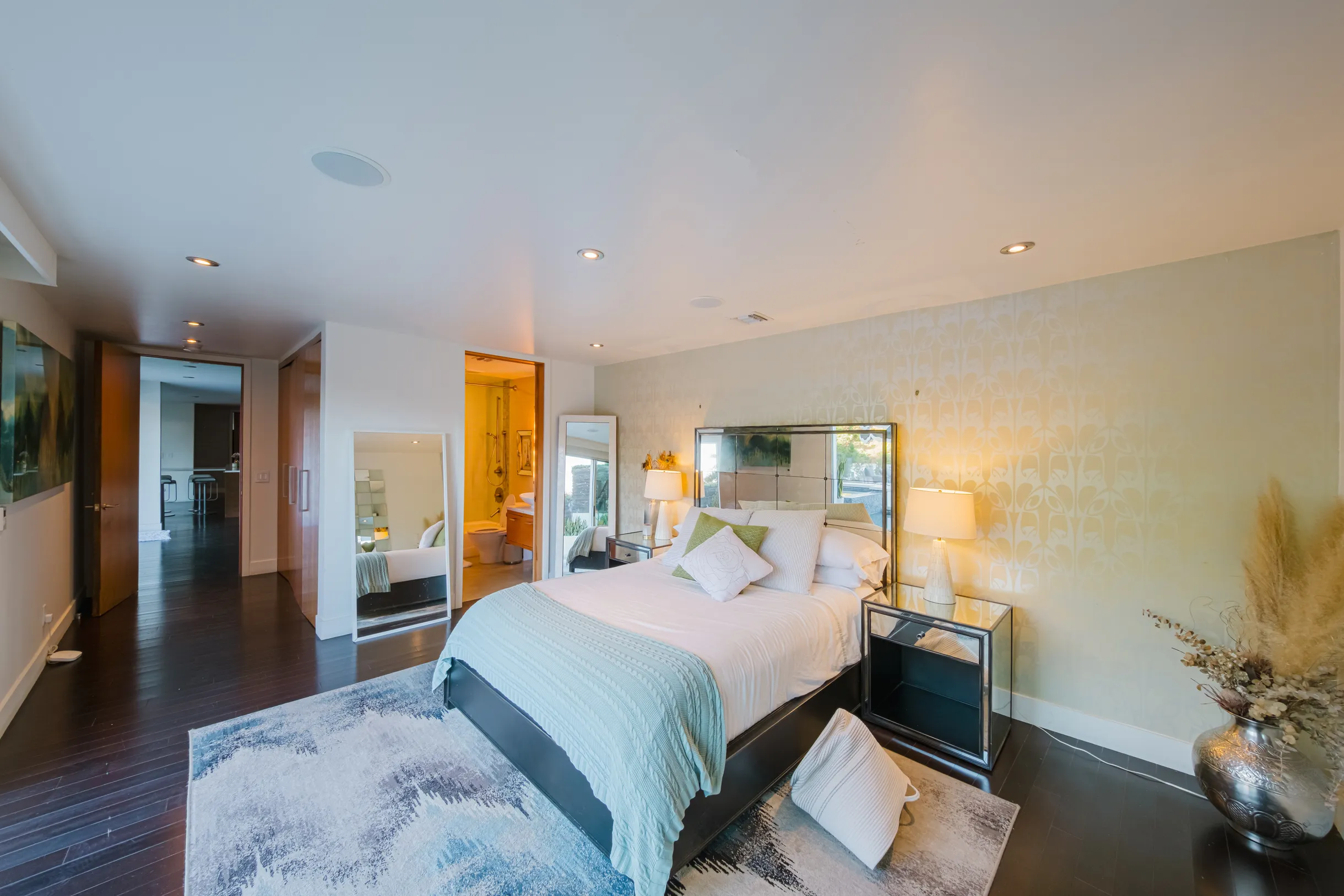 Wander Hollywood Vista #46