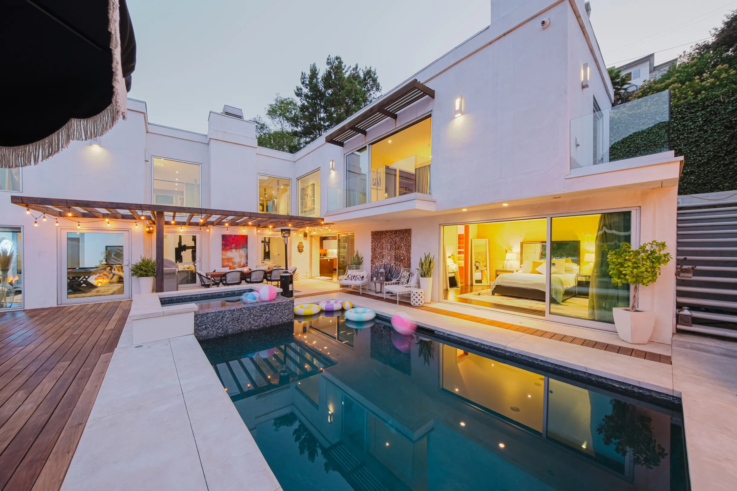 Wander Hollywood Vista #33