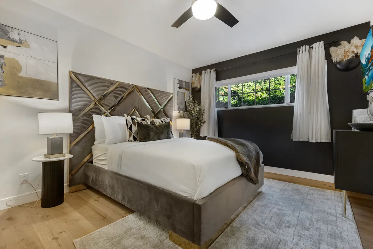 Bedroom 5 image