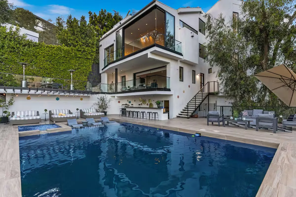 Wander Los Angeles Oasis