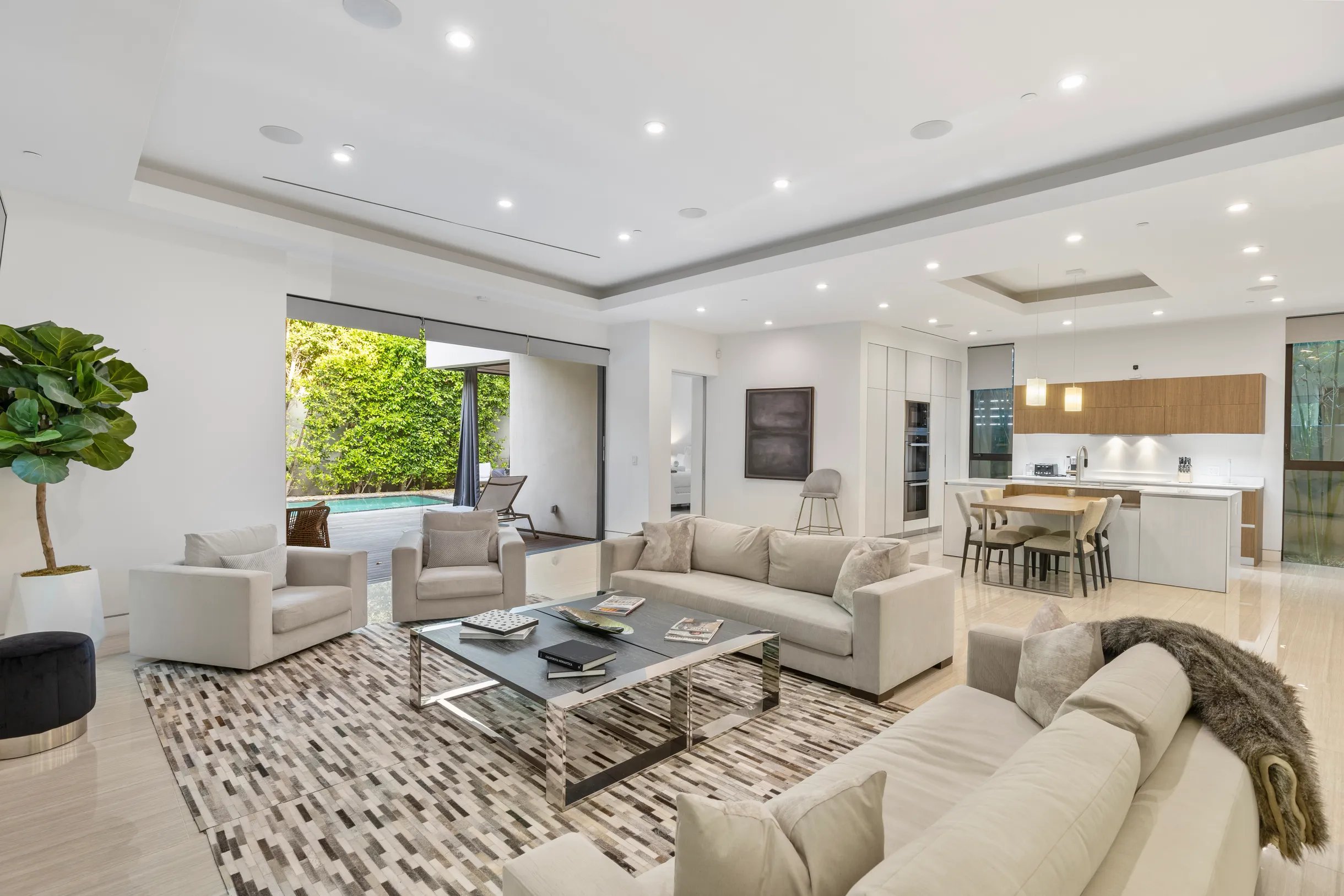 Wander West Hollywood Villa #21