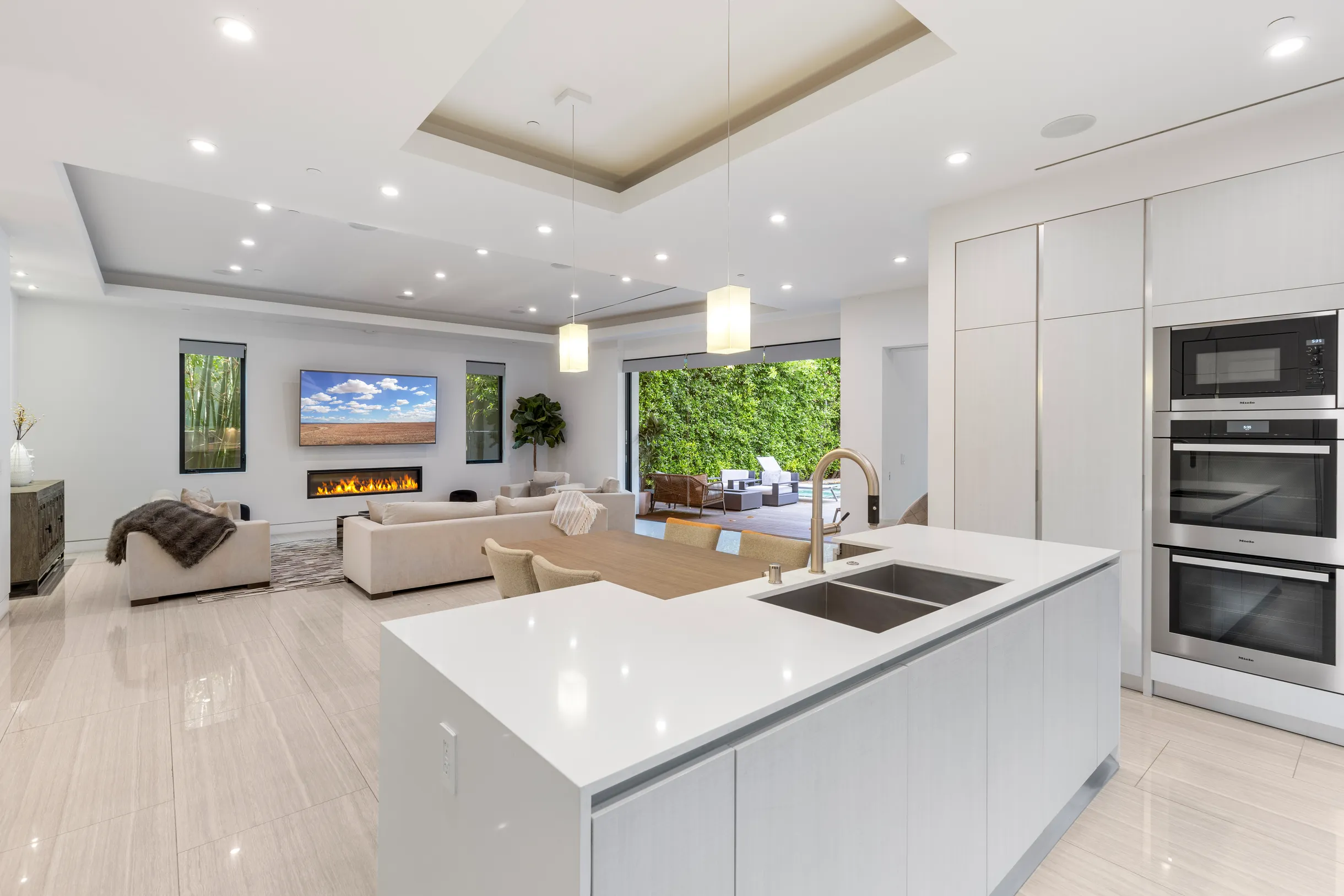 Wander West Hollywood Villa #23