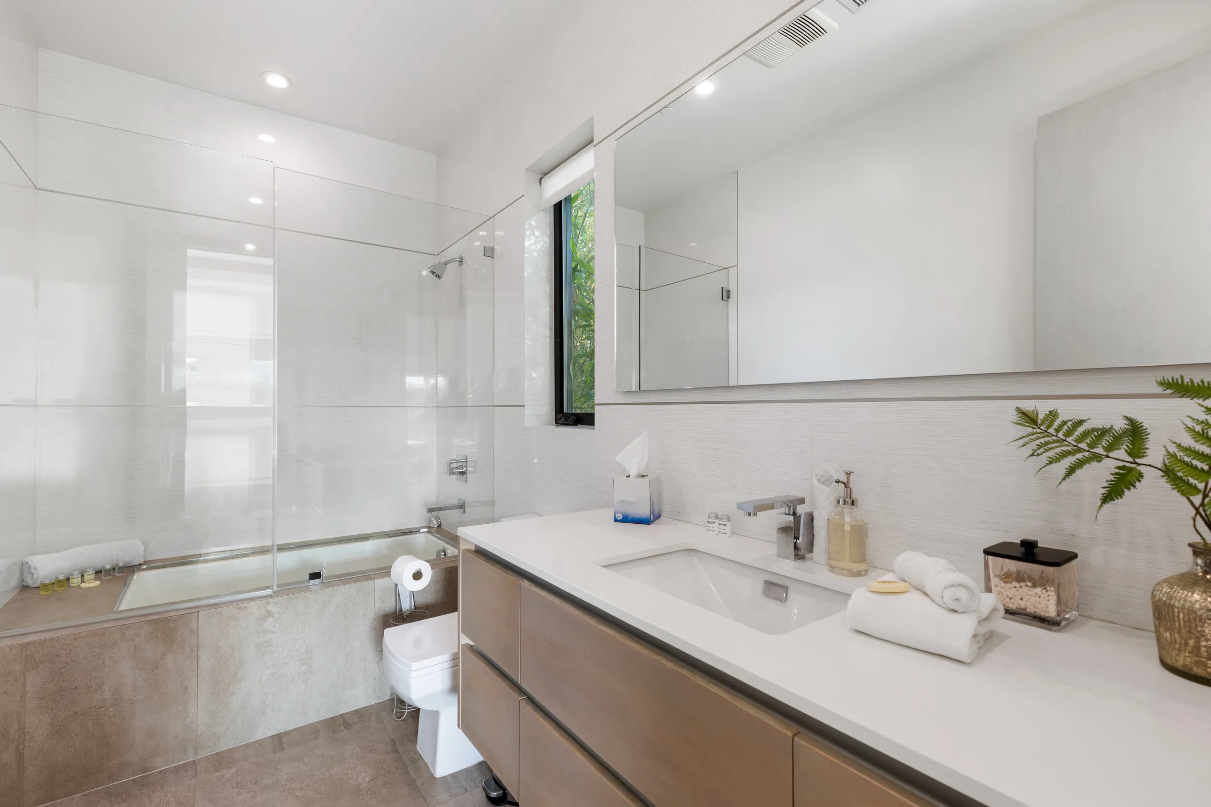 Wander West Hollywood Villa #17