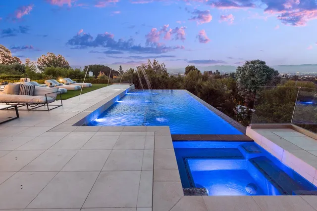 Wander Tarzana Hills #2