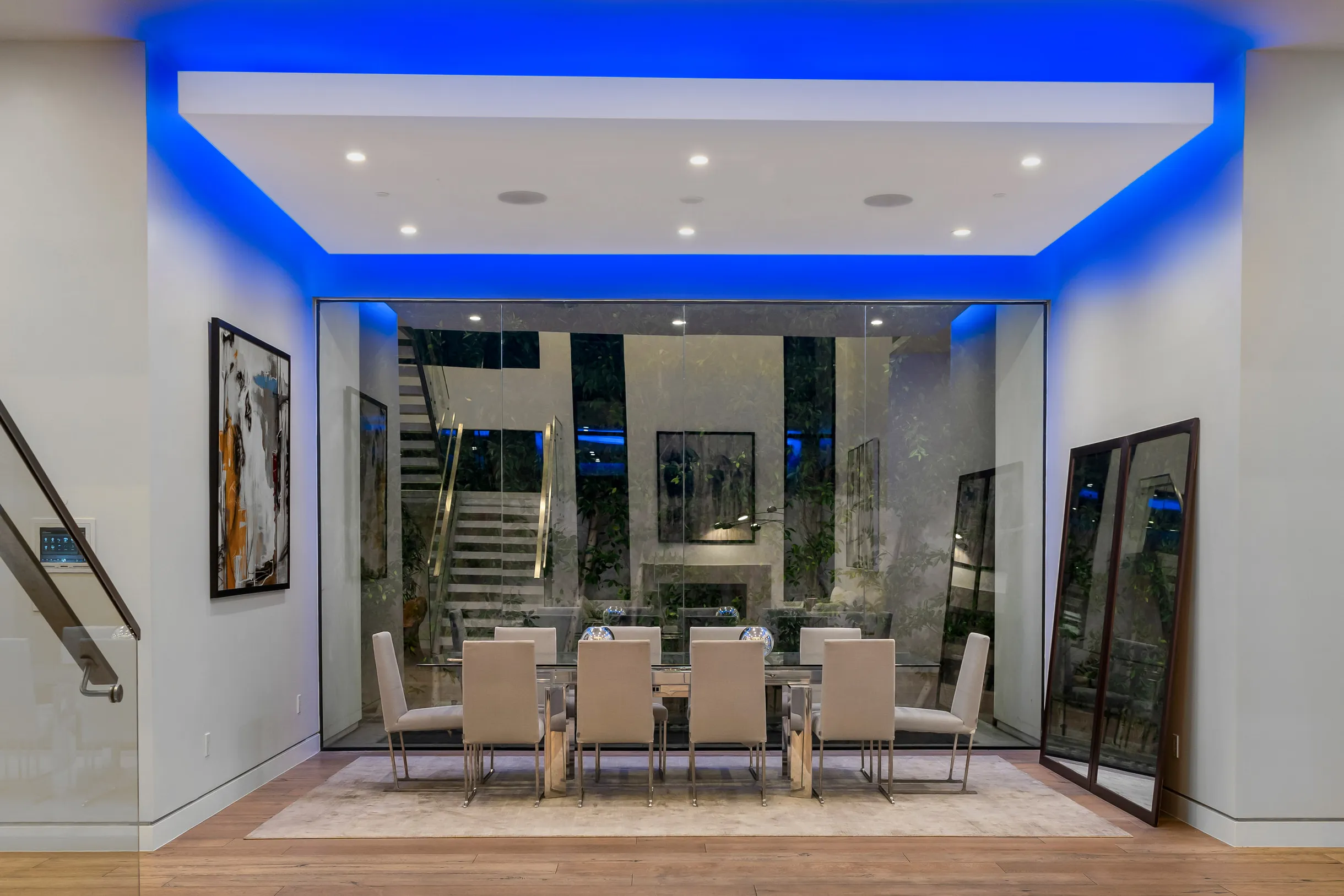 Wander Hollywood Oasis #12