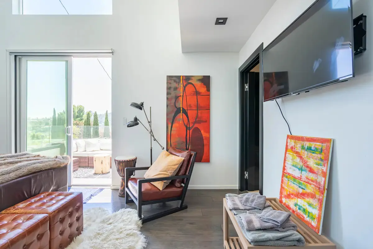 Wander Hollywood Hillside #36