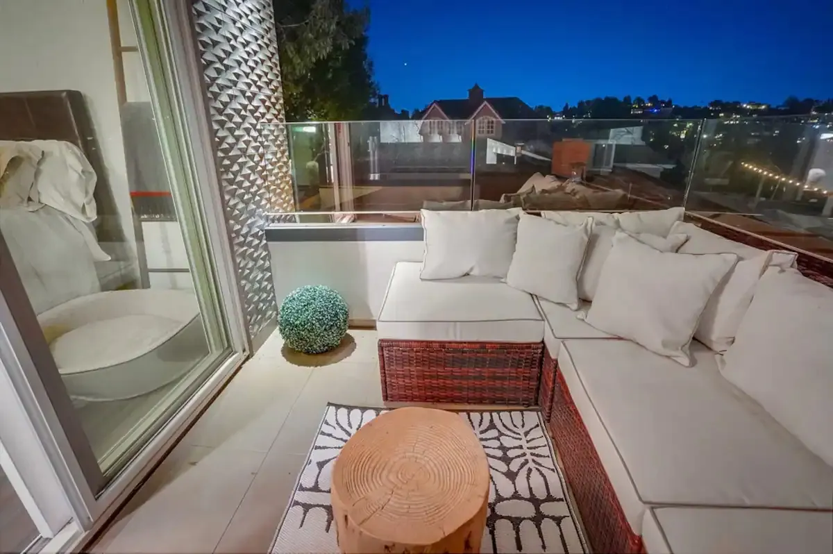 Wander Hollywood Hillside #55