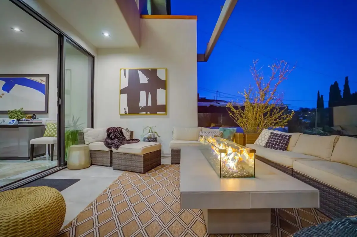 Wander Hollywood Hillside #39