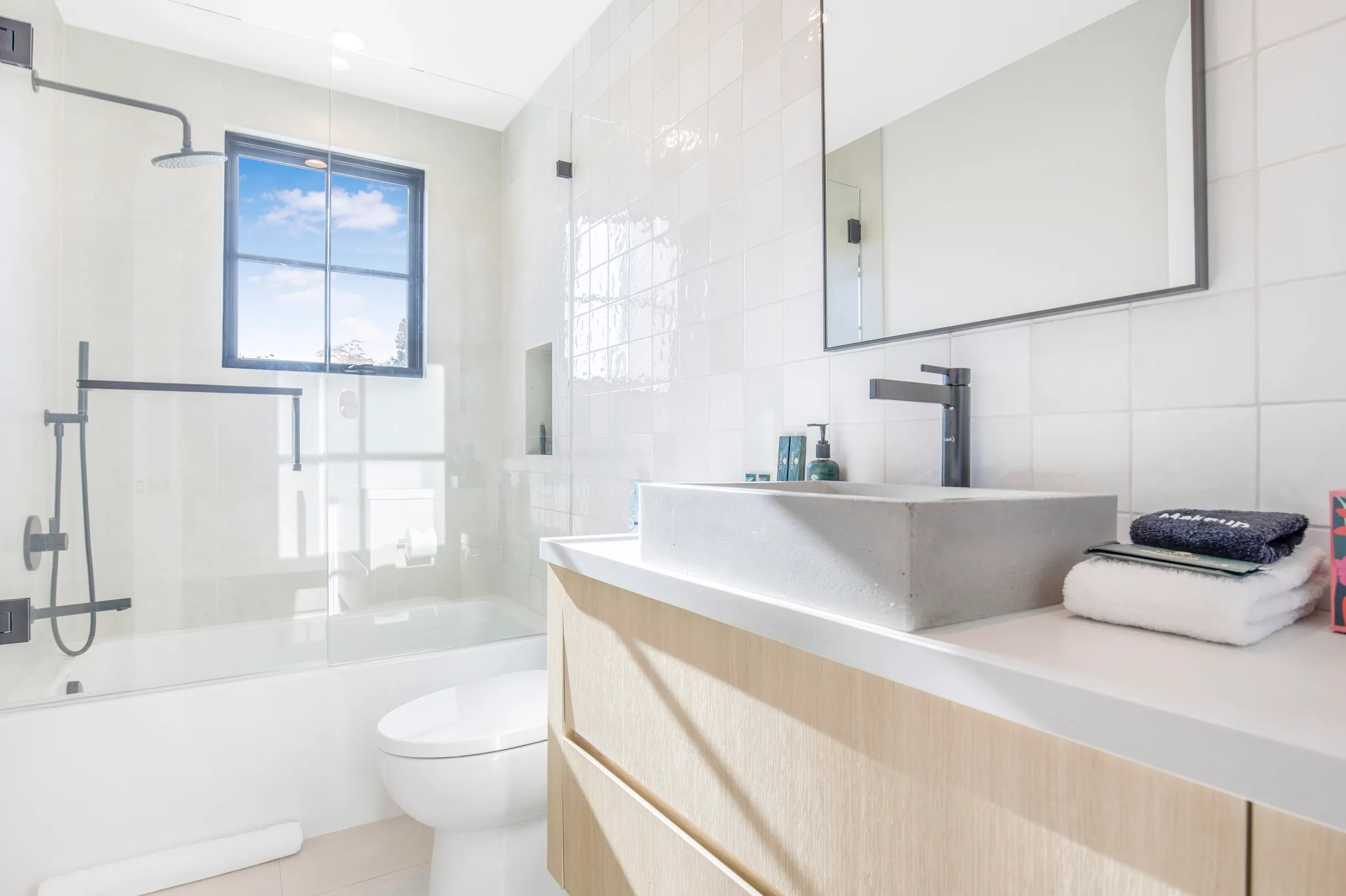 Wander Los Angeles Villa #13