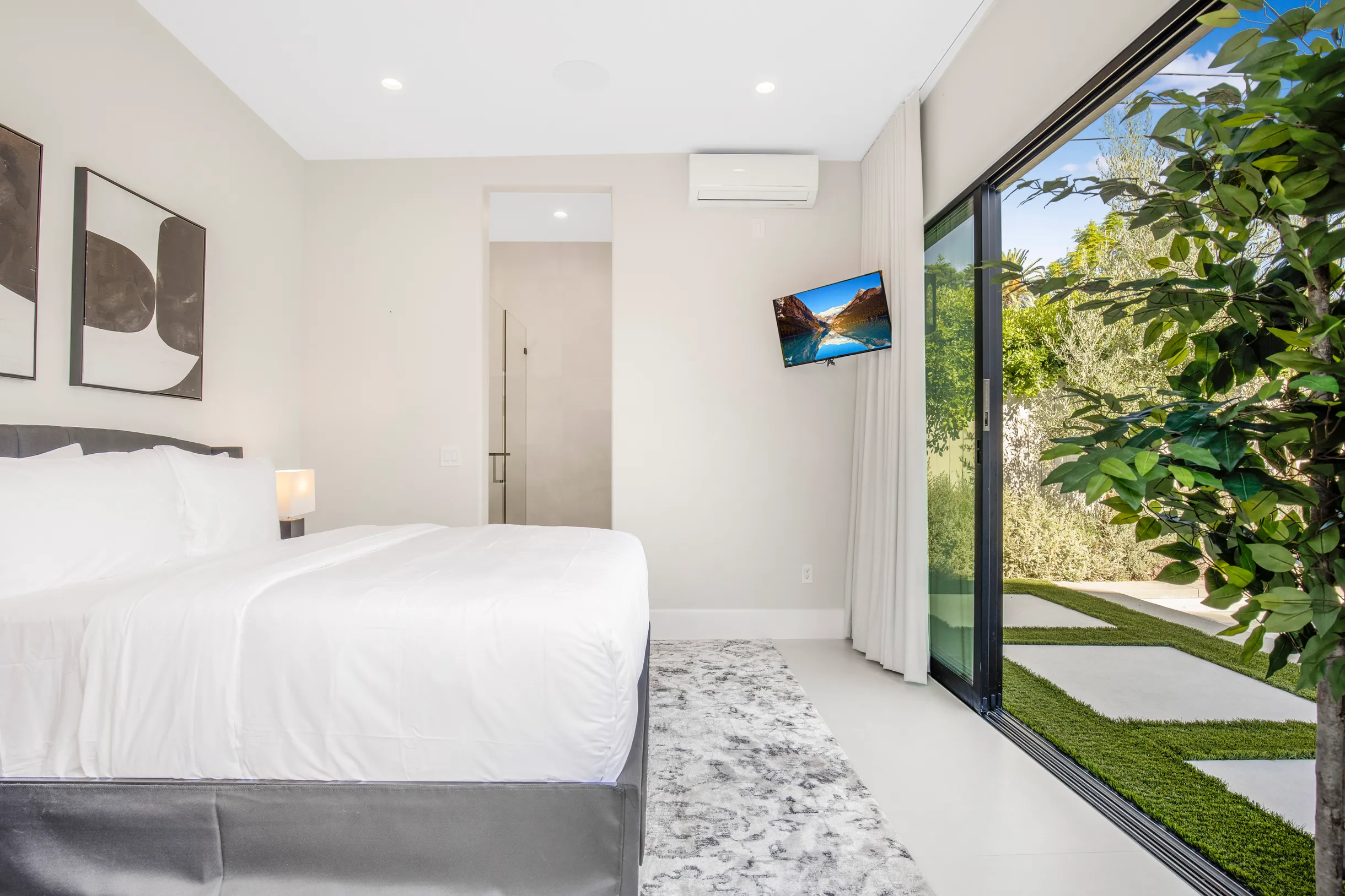 Wander Los Angeles Villa #27