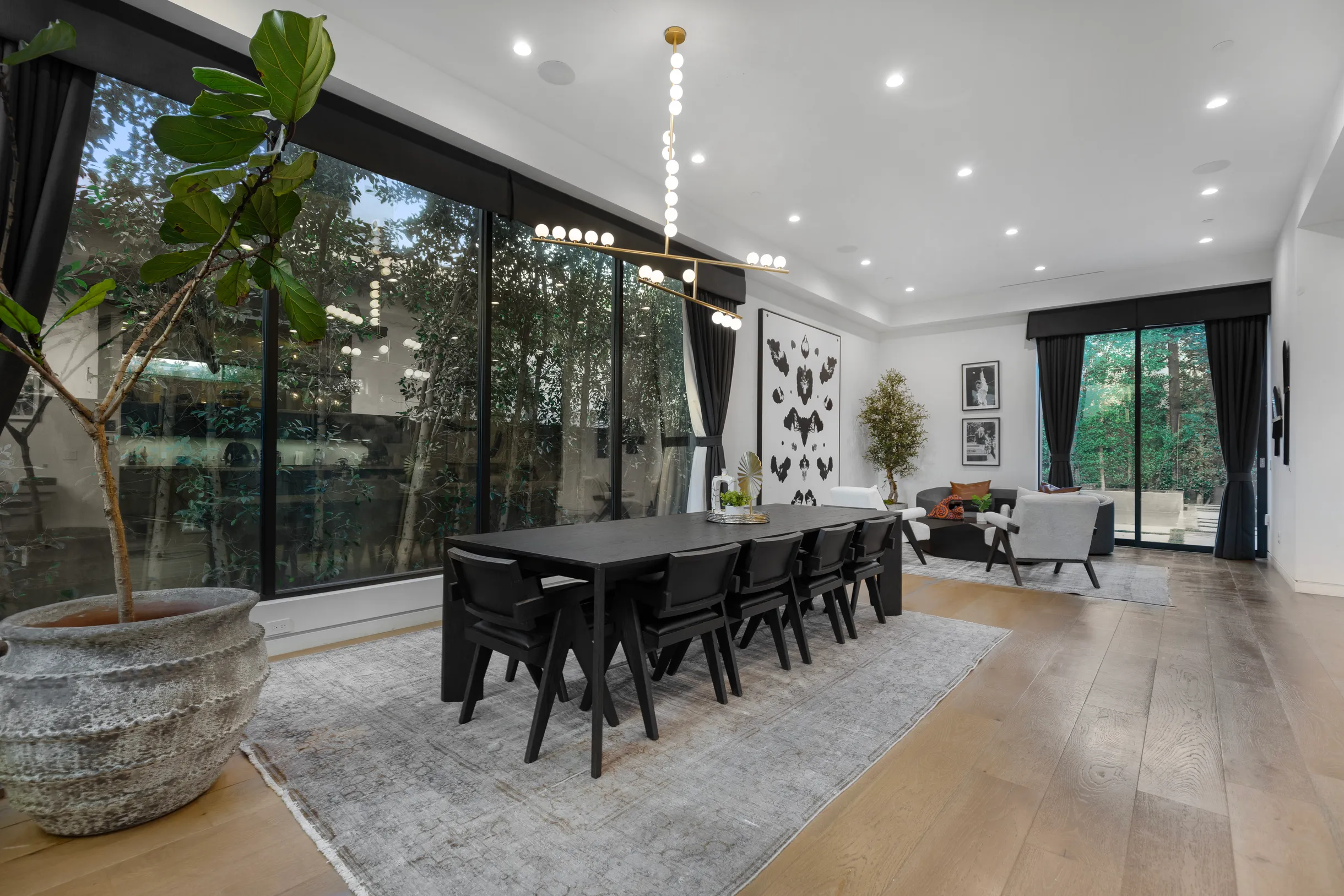 Wander West Hollywood Manor #17