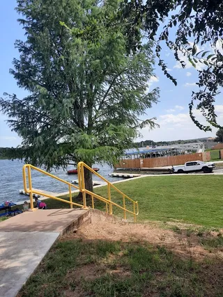 Kingsland Community Park