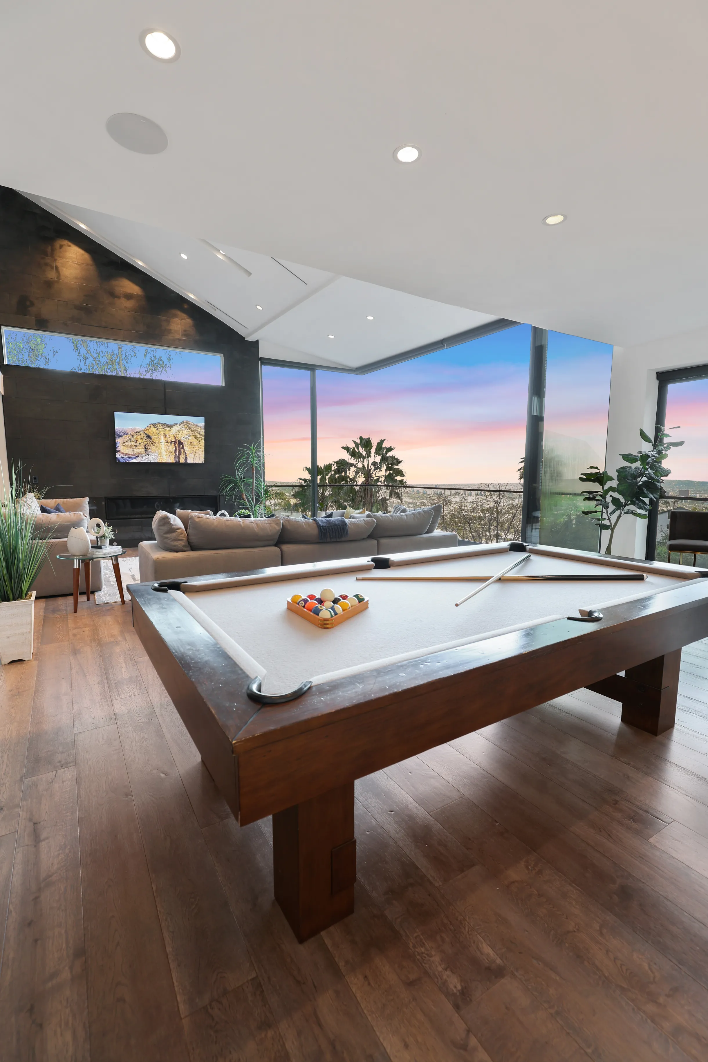 Wander Los Angeles Oasis #5