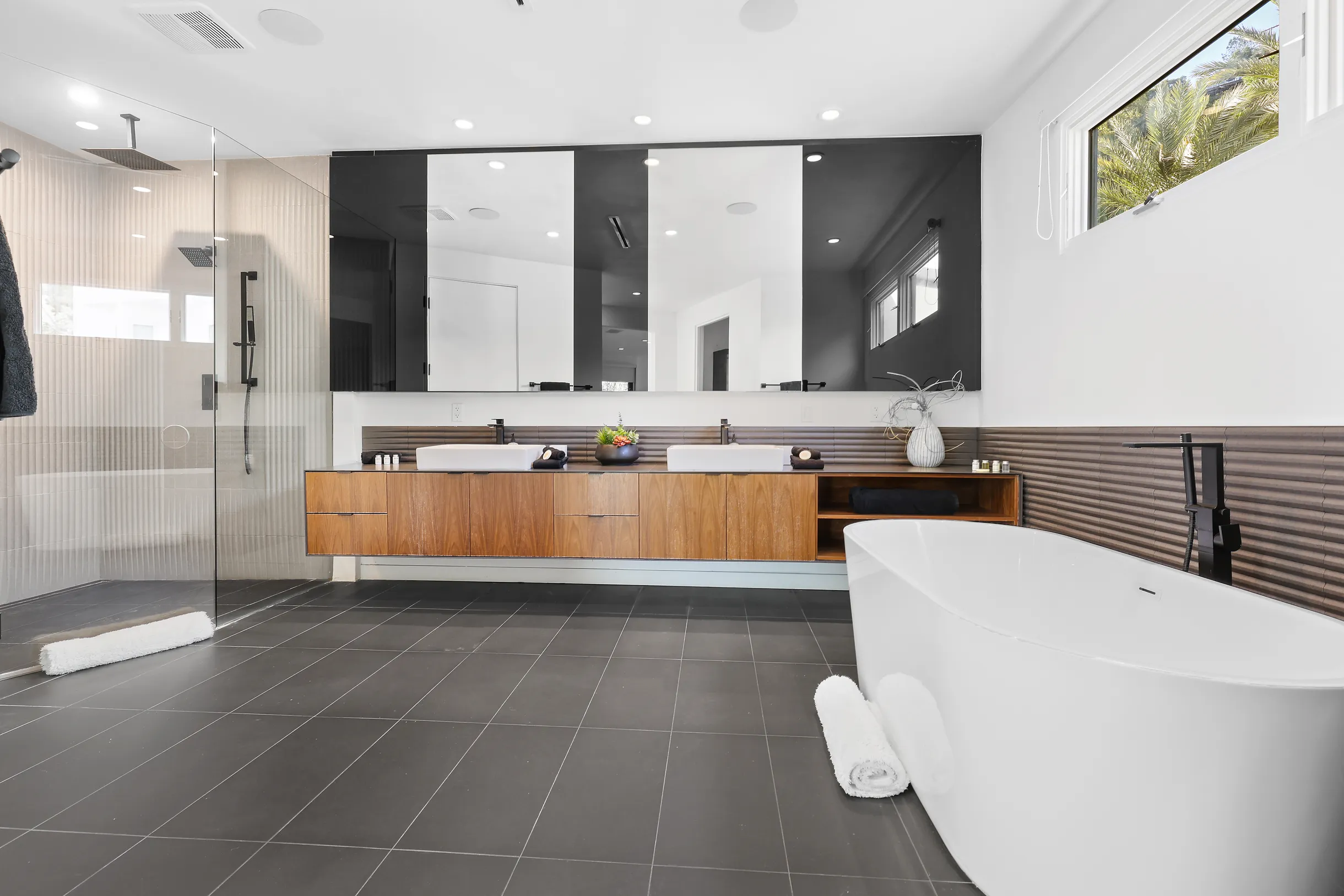 Wander Los Angeles Oasis #19