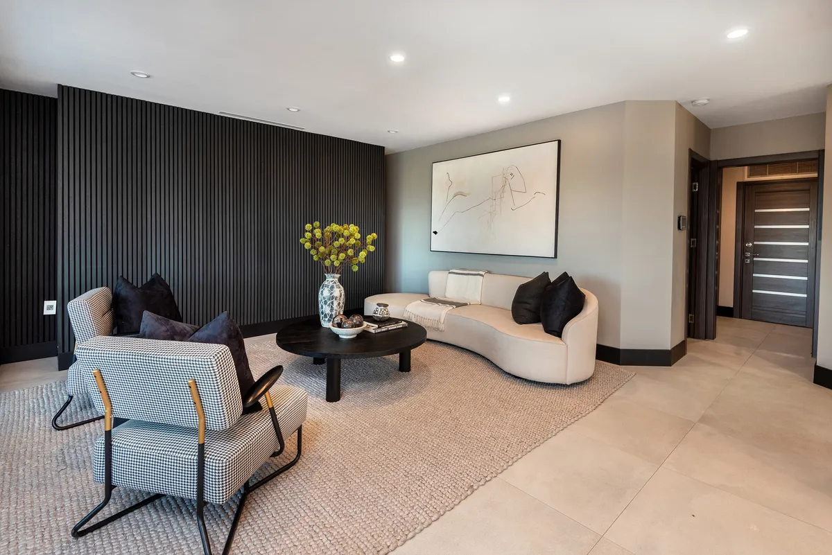 Wander Tarzana Hills #7