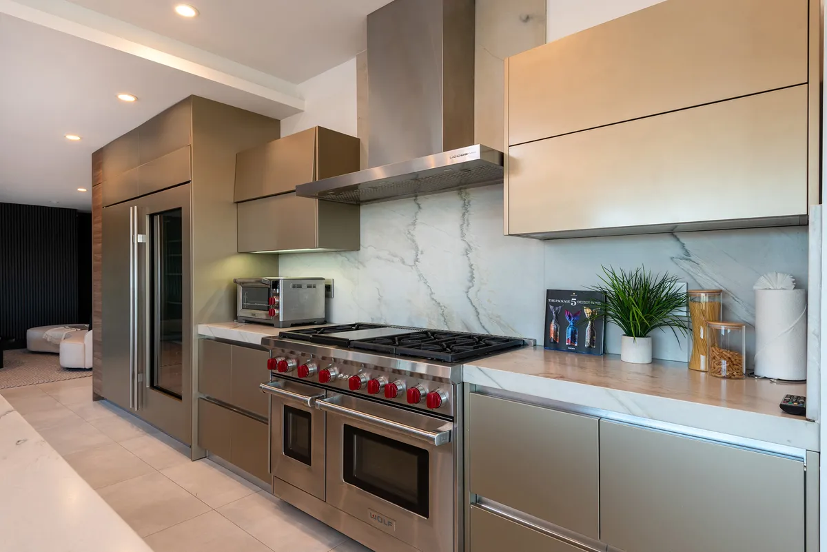 Wander Tarzana Hills #35