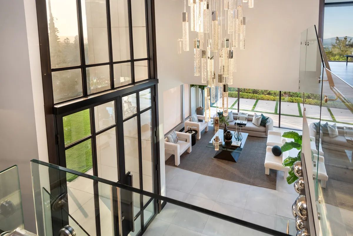 Wander Tarzana Hills #55